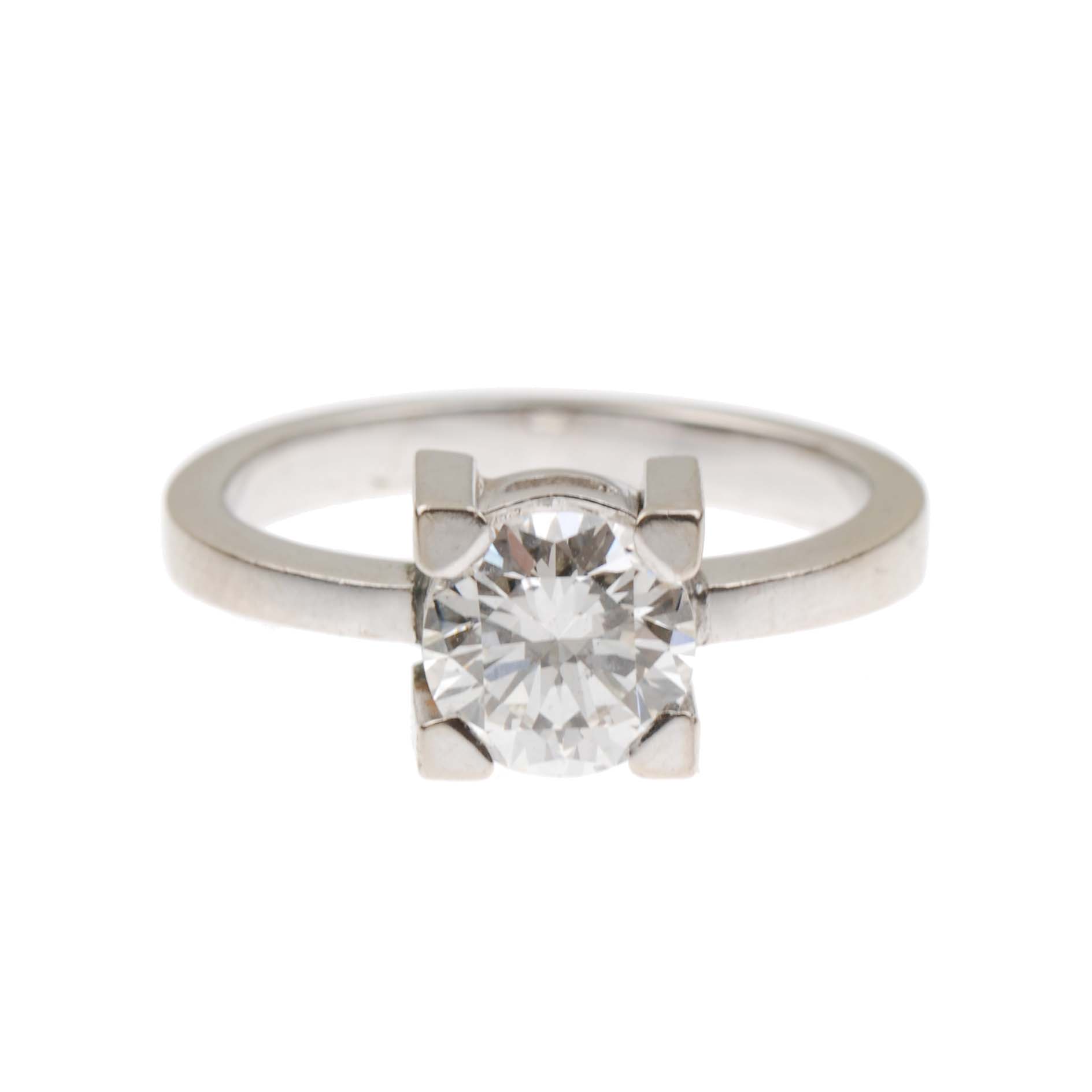 SOLITAIRE RING.