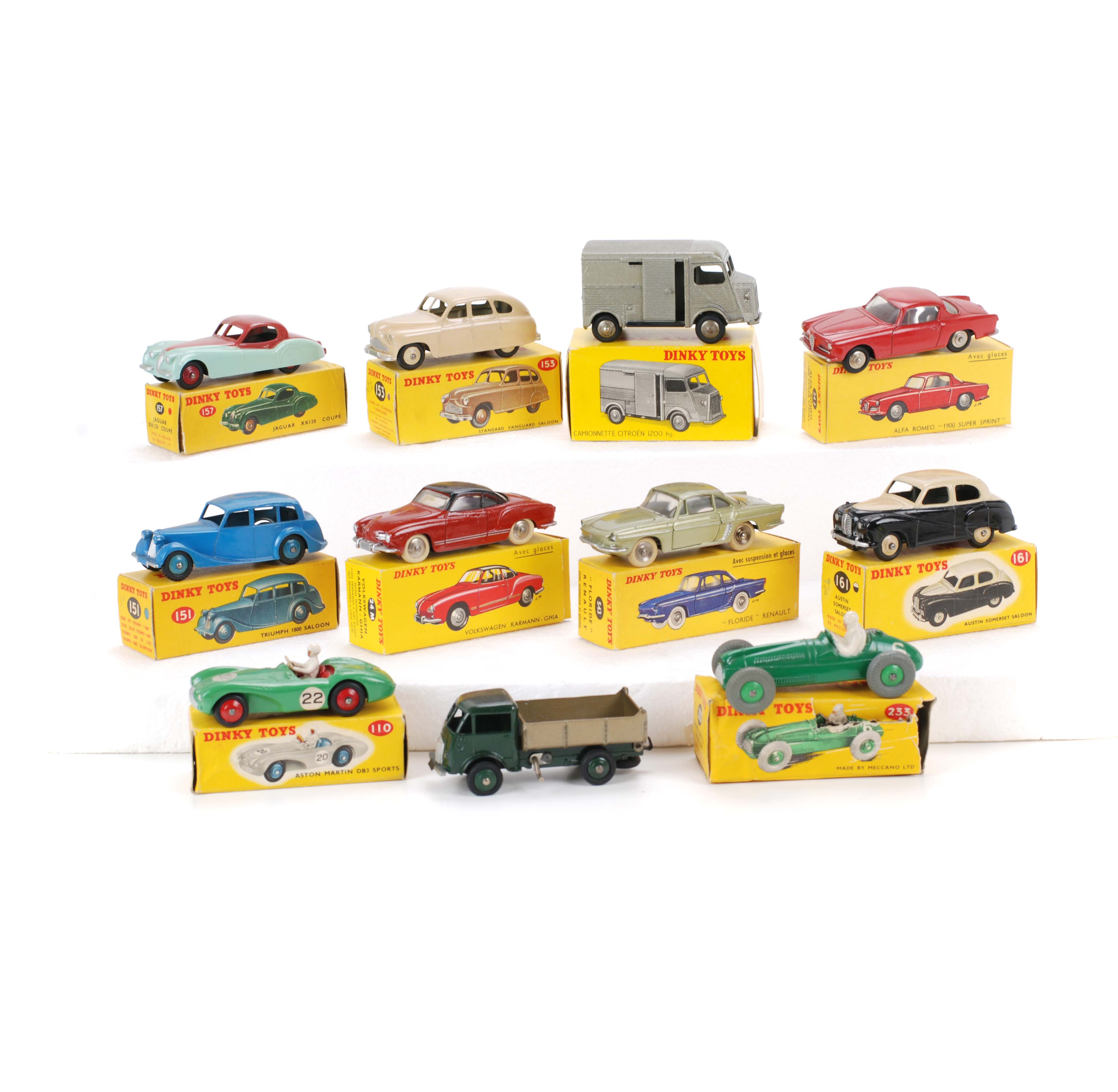 LOTE DE ONCE DINKY TOYS FRANCESES E INGLESES, AÑOS 50,60 Y