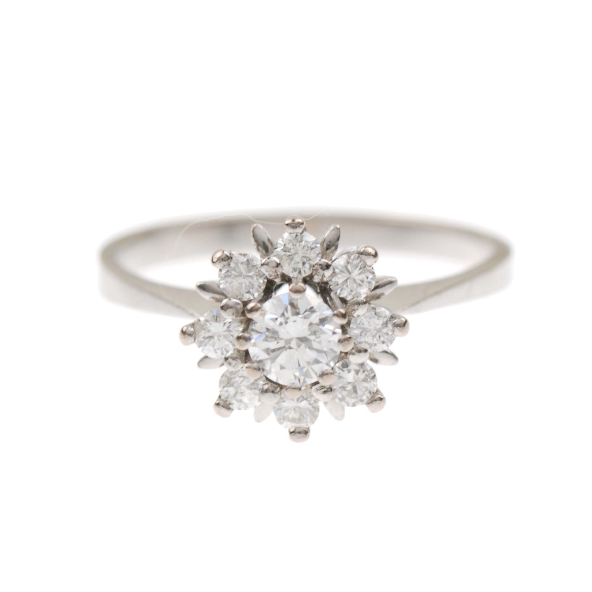 HALO DIAMOND RING