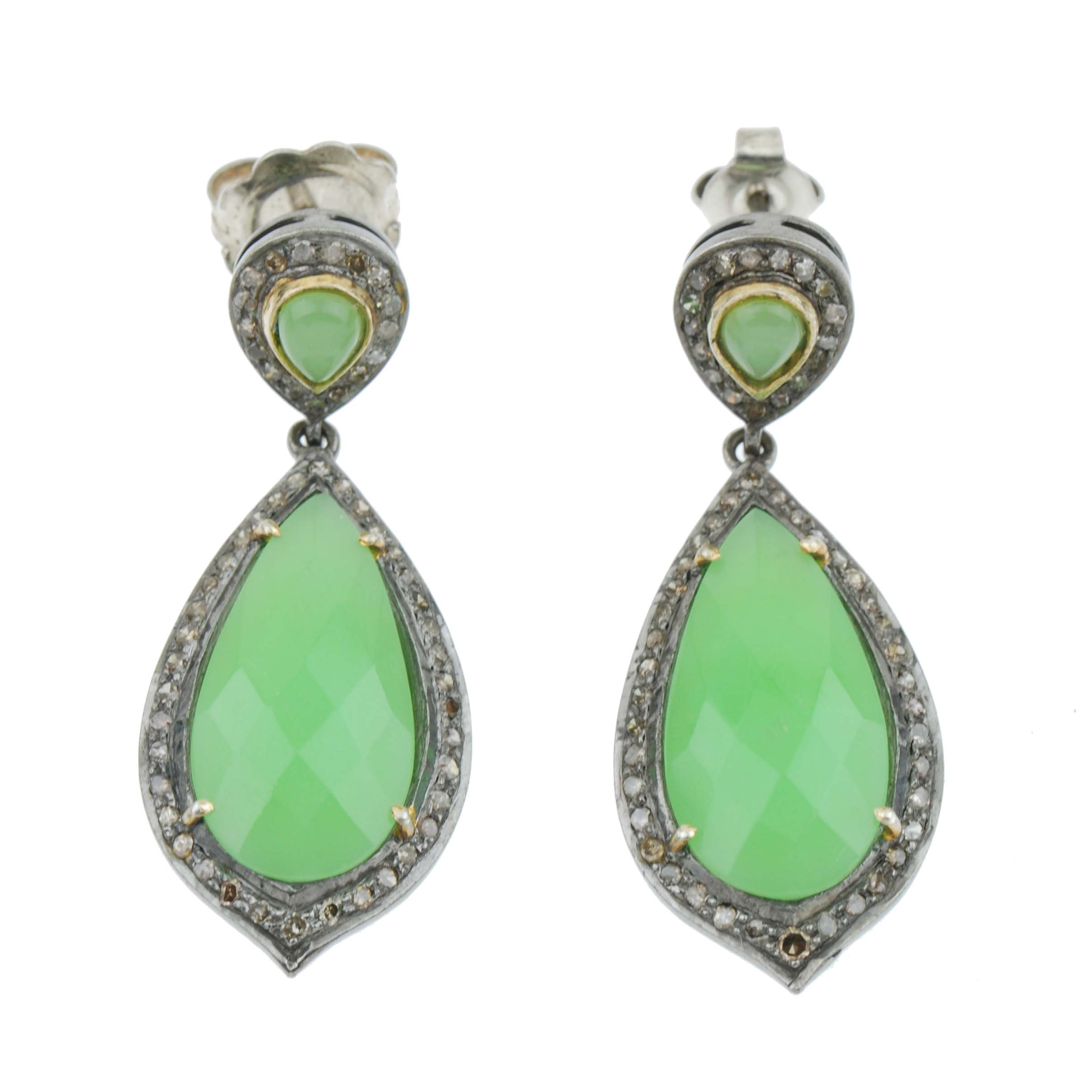 EARRINGS WITH JADE.