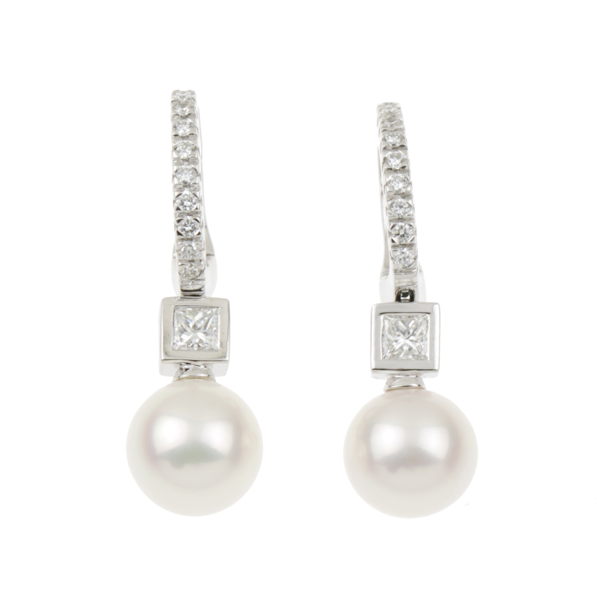 PENDIENTES DE PERLAS Y DIAMANTES.