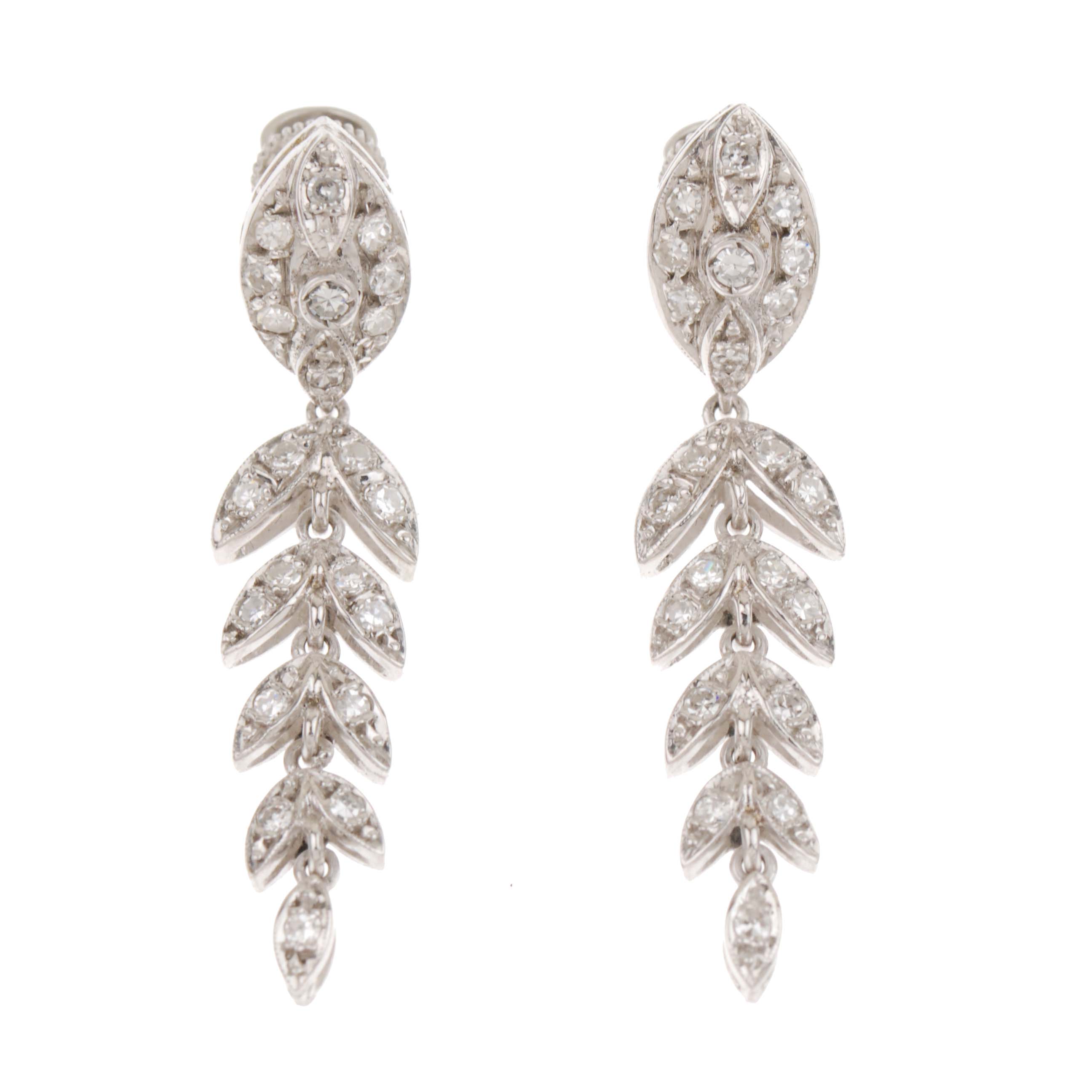 PENDIENTES LARGOS DE DIAMANTES.