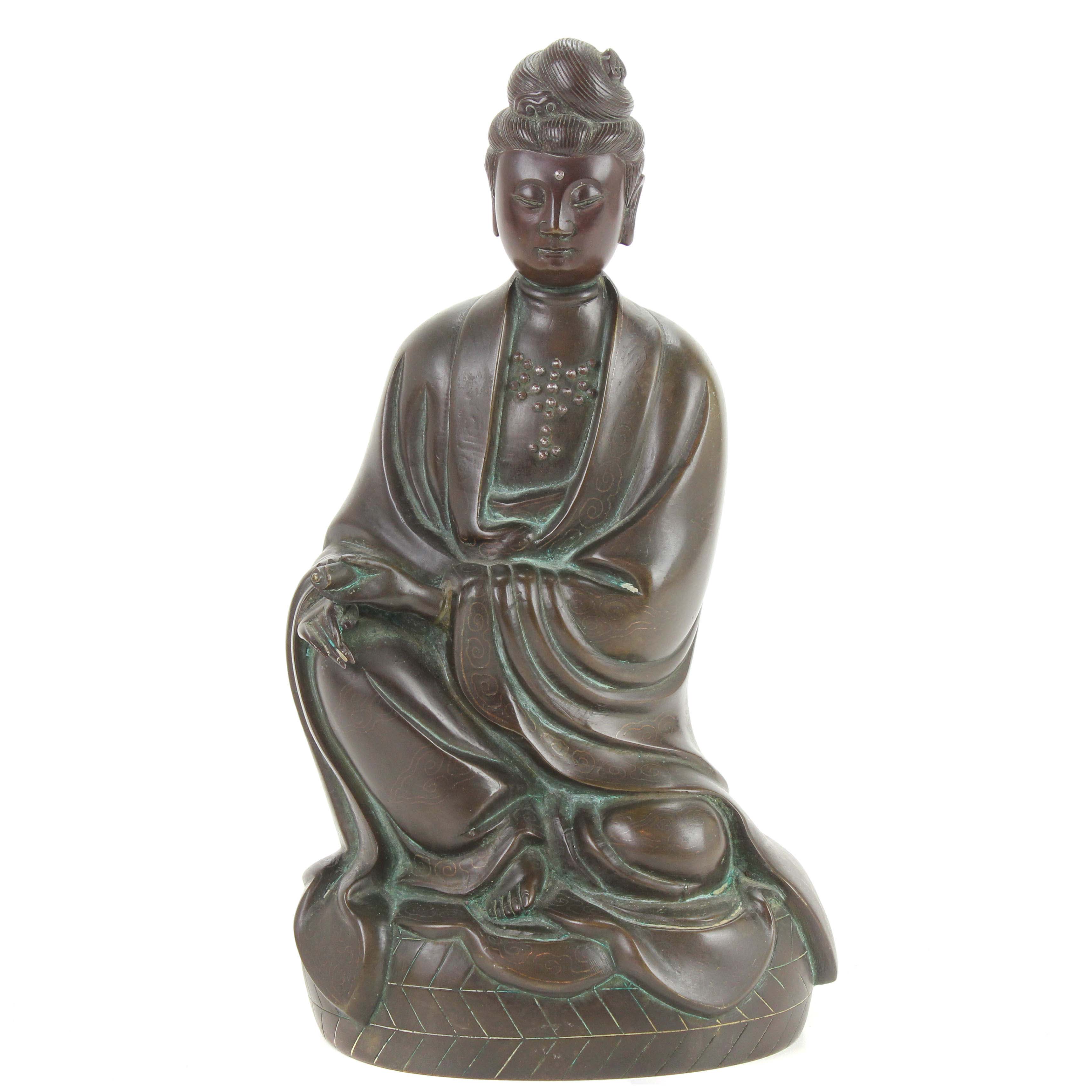 SEATED GUANYIN, CHINA, C19th-C20th.