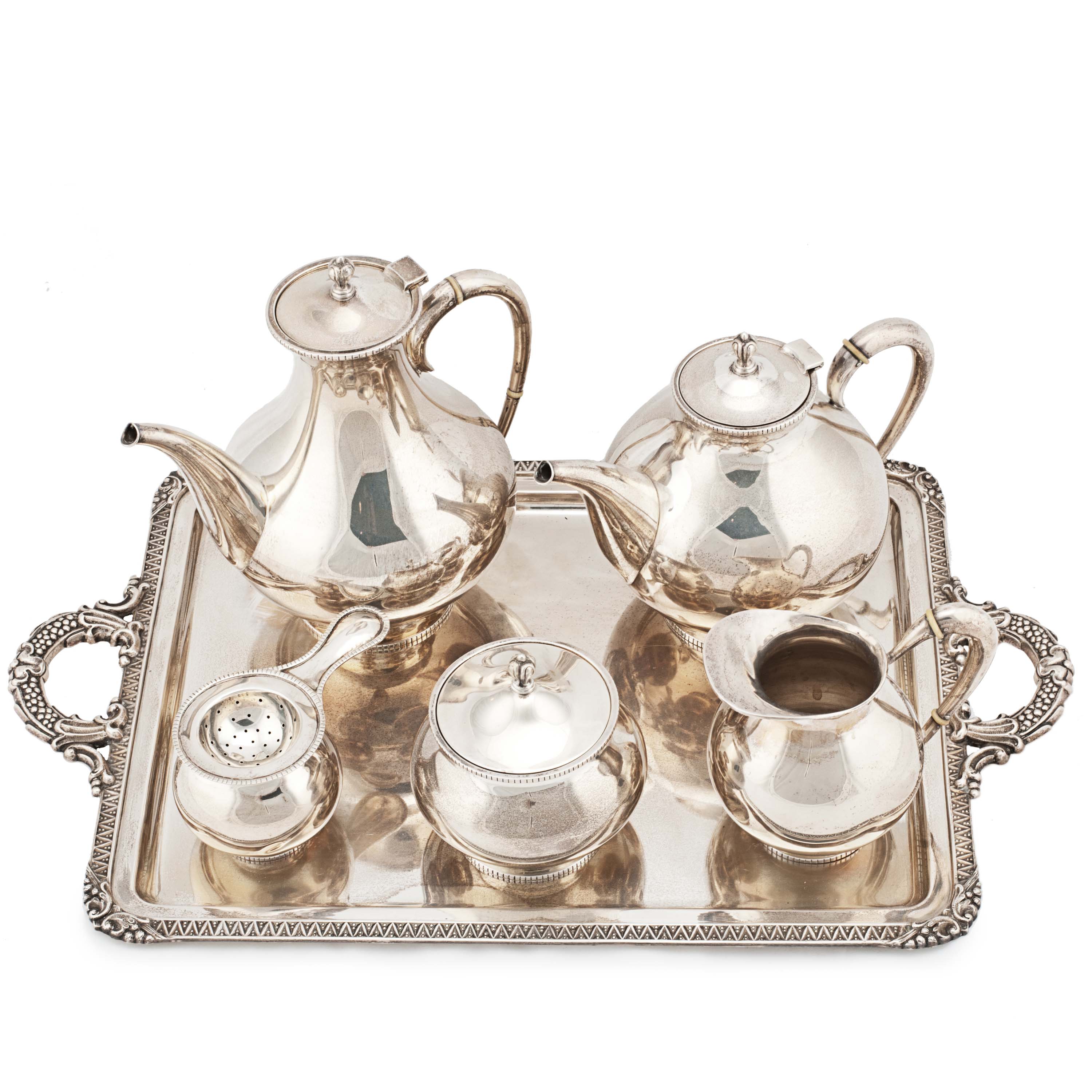 SPANISH SILVER TEA AND COFFEE SET, C20th.