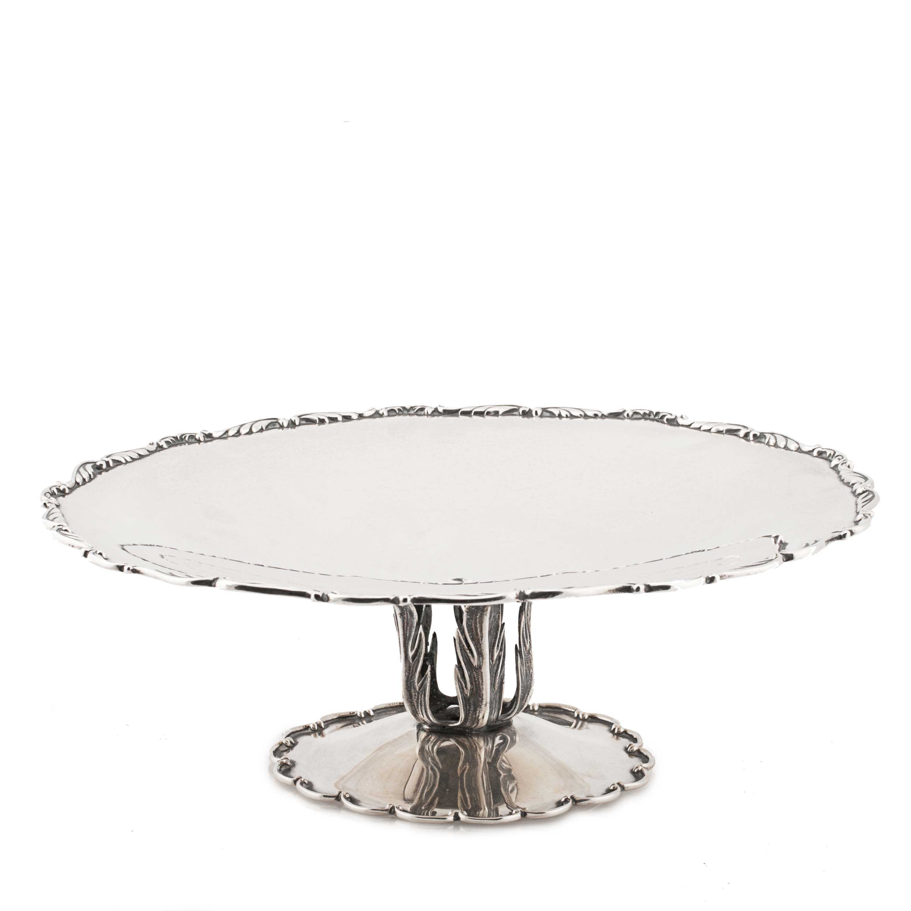 SPANISH SILVER CENTRE PIECE, MID C20th.