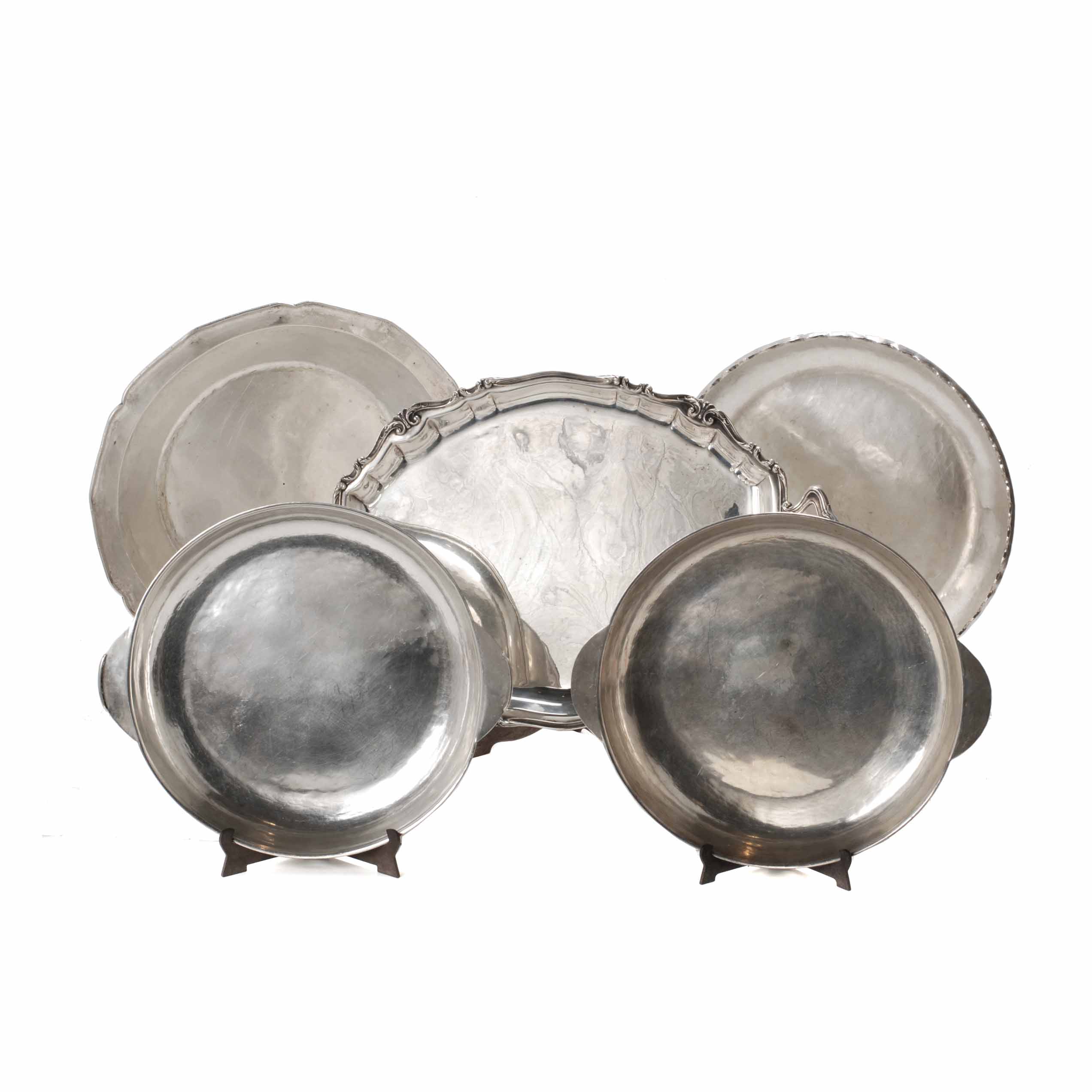 FIVE PERUVIAN SILVER TRAYS, SECOND HALF 20TH CENTURY.