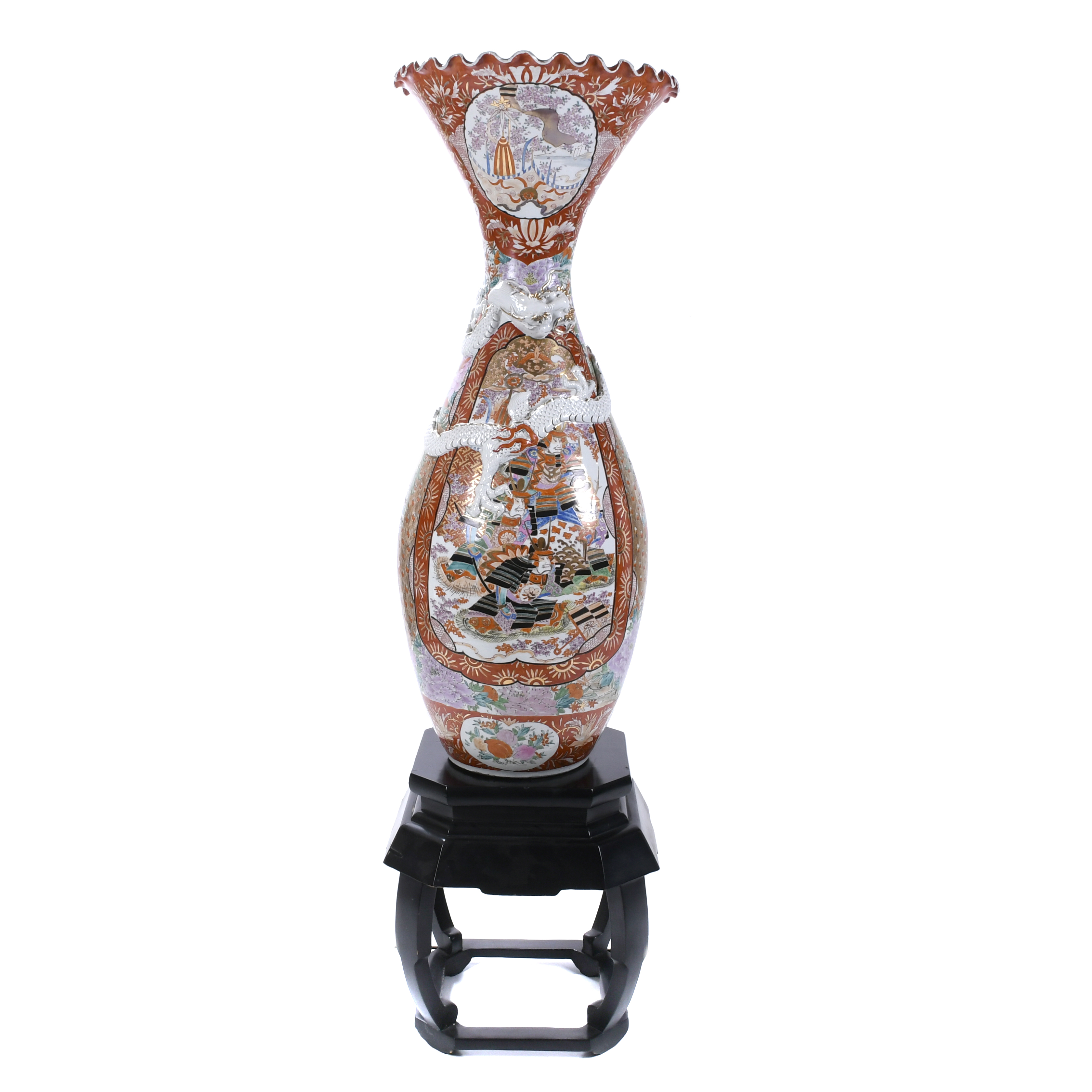 LARGE JAPANESE IMARI VASE, EARLY 20TH CENTURY.