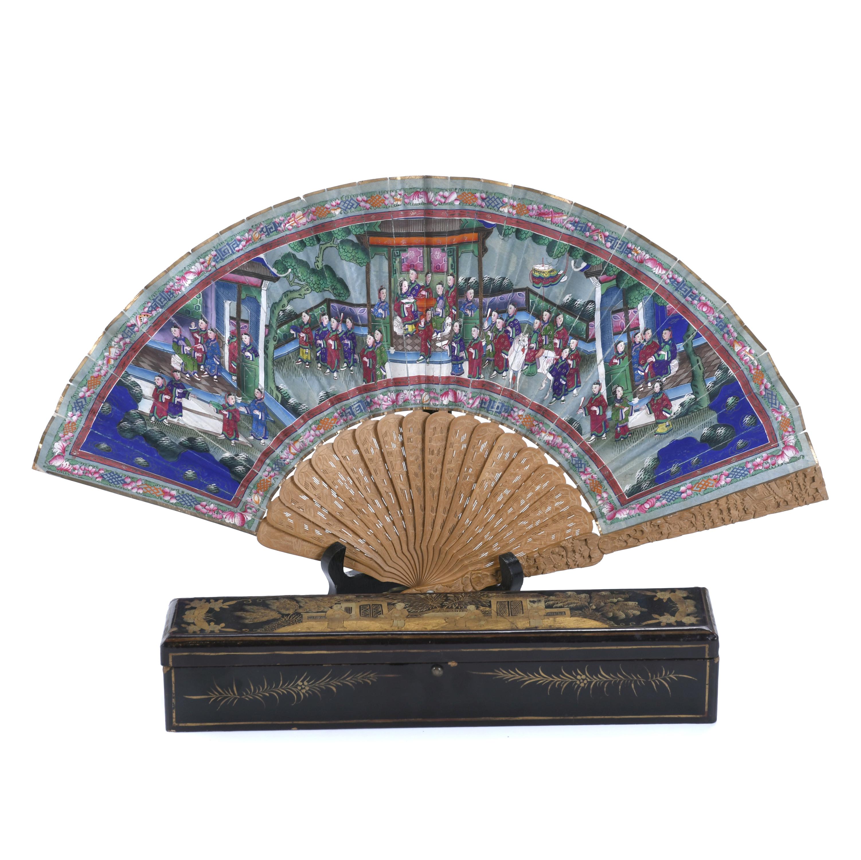 CHINESE "THOUSAND-SIDED" FAN, FIRST HALF OF THE 20TH CENTUR