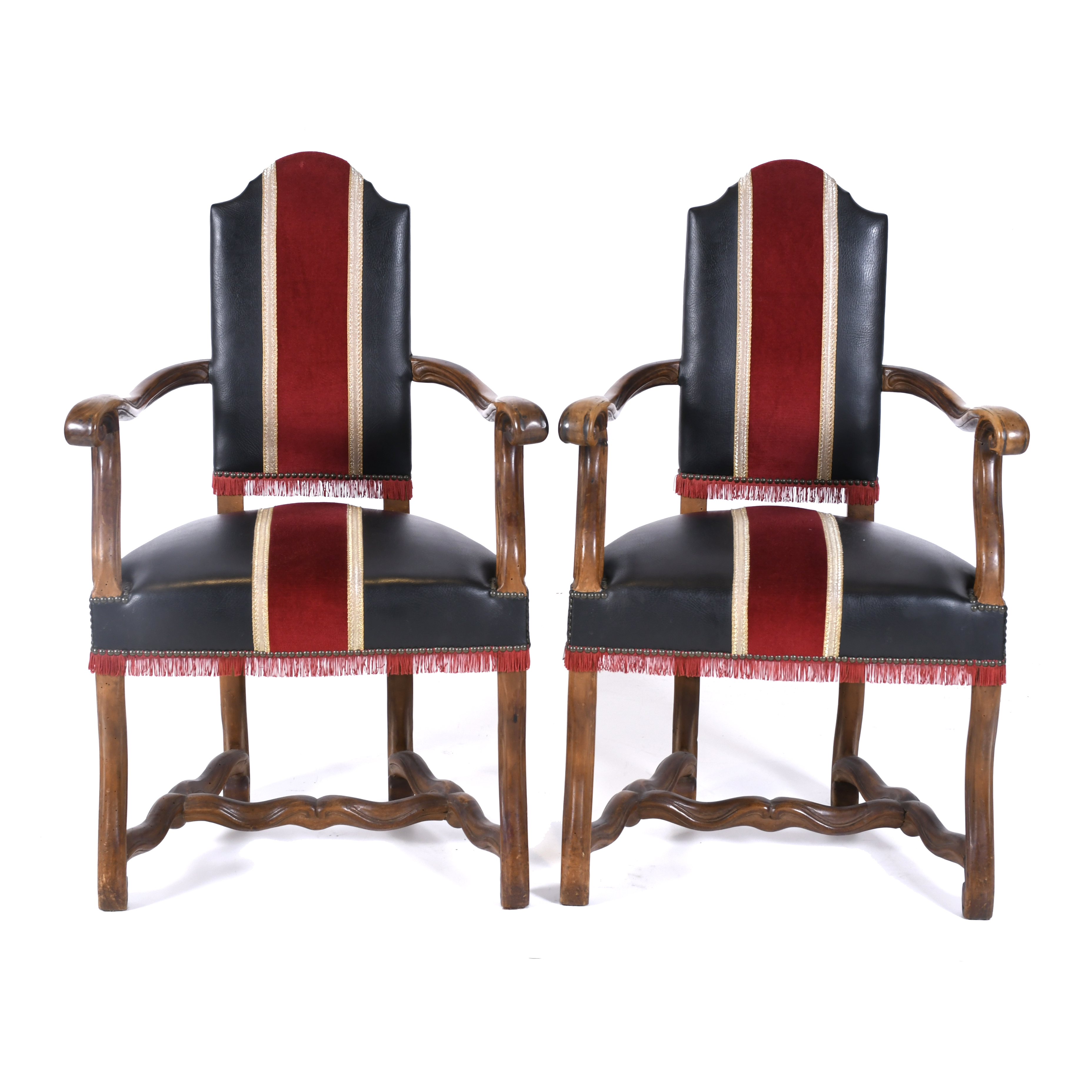 PAIR OF VALENTÍ ARMCHAIRS. MID 20TH CENTURY. 