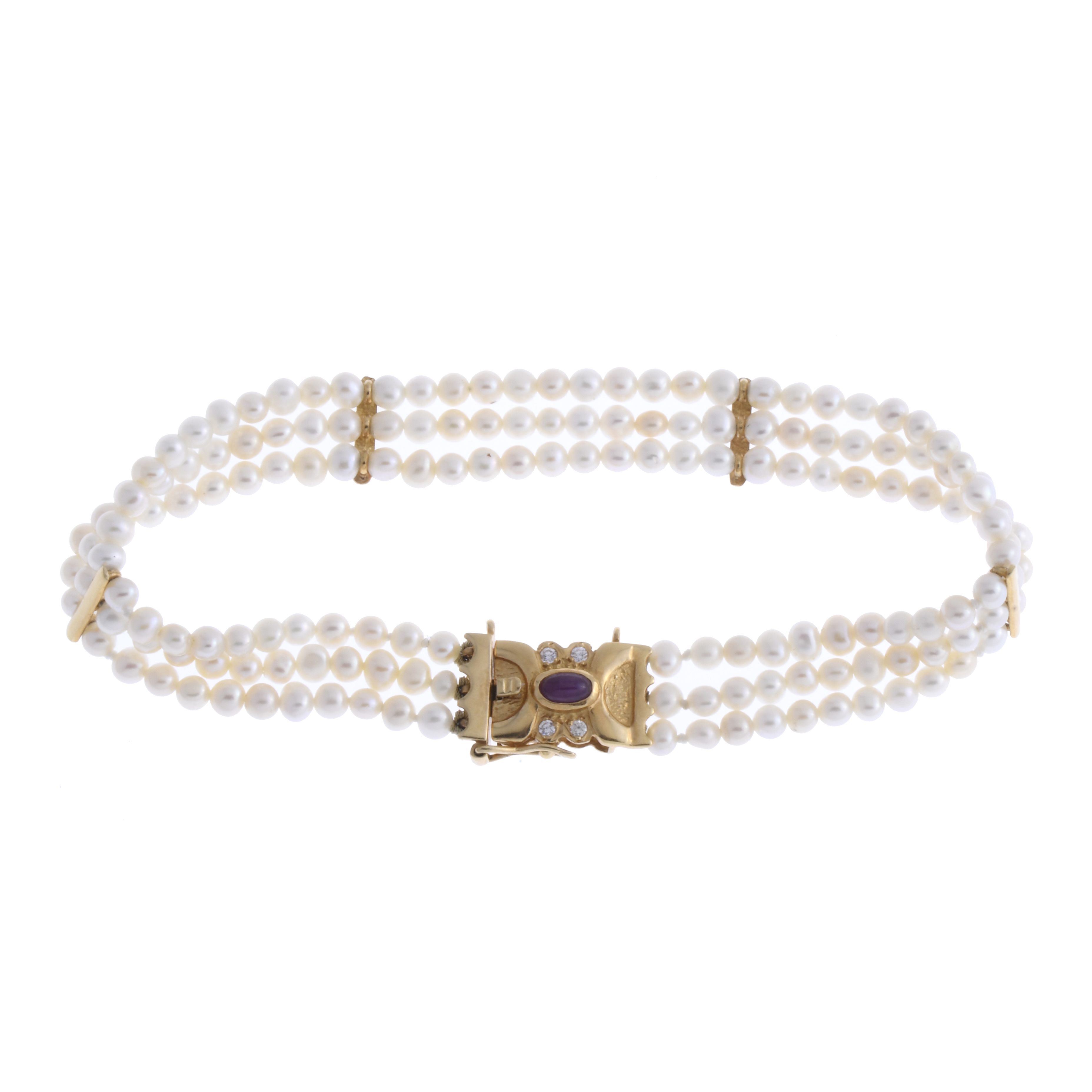 BRACELET WITH SMALL PEARLS.