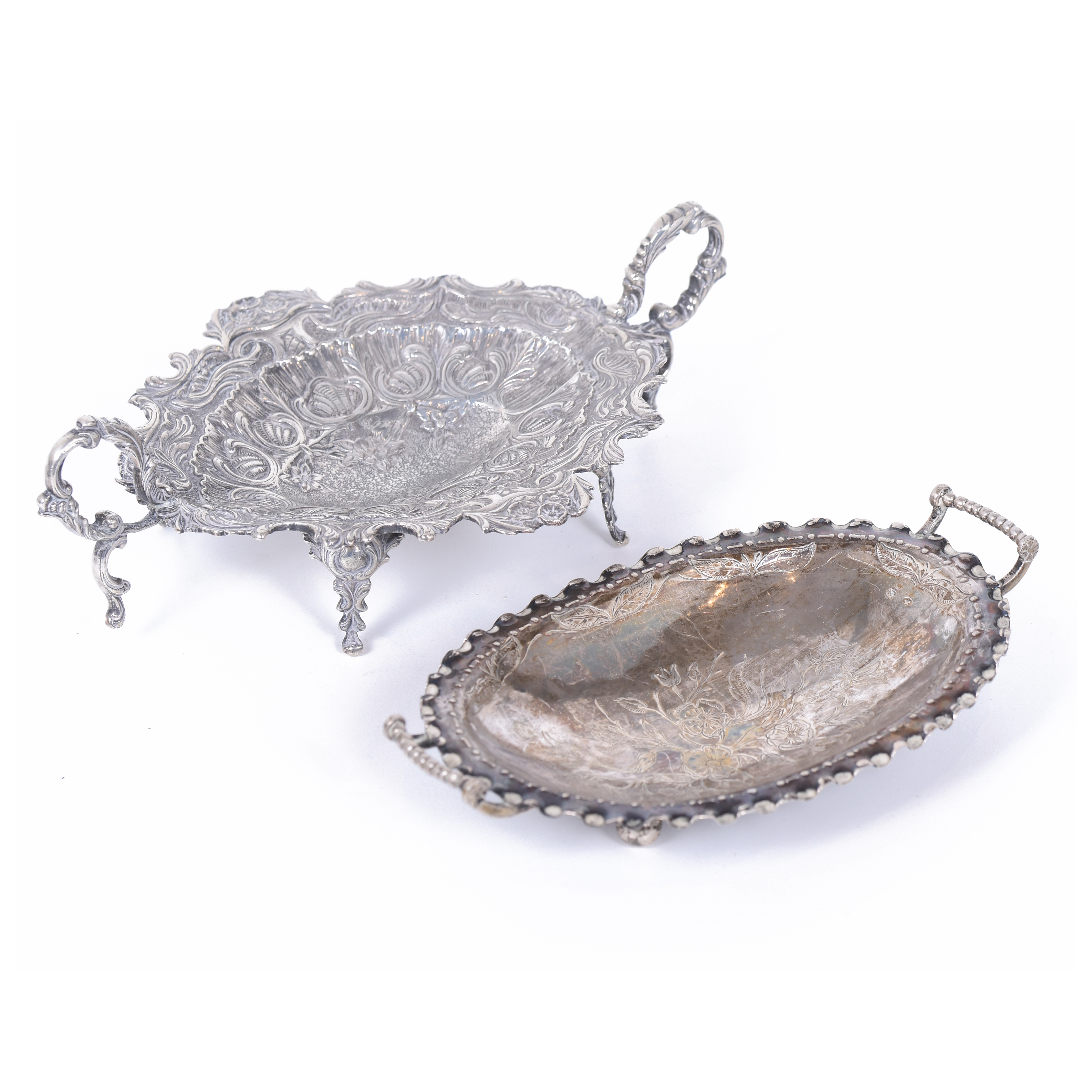 PAREJA DE BANDEJAS PARA APERITIVO EN PLATA ESTILO VICTORIAN