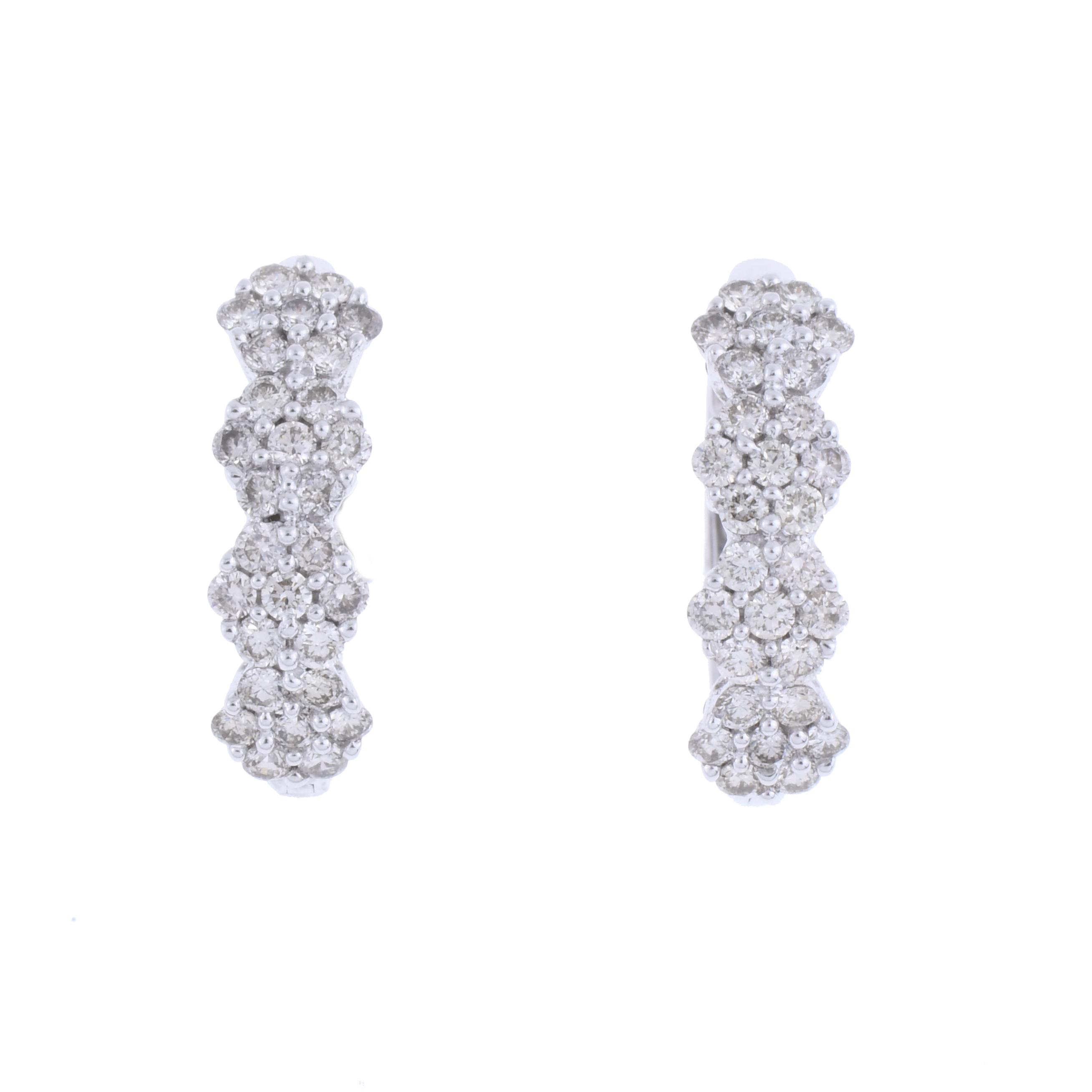 DIAMONDS ROSETTE EARRINGS.