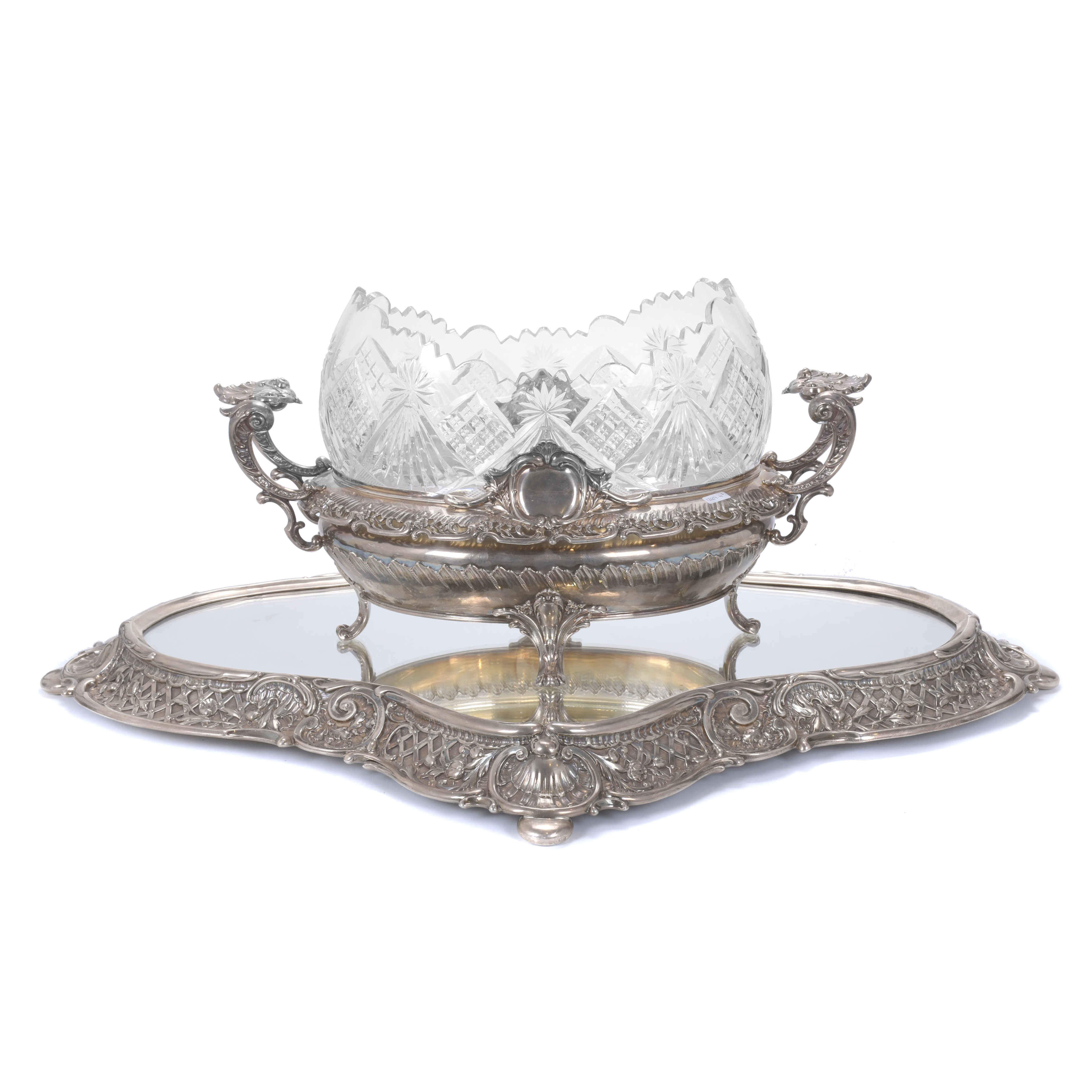 SILVER CENTREPIECE, 20TH CENTURY.