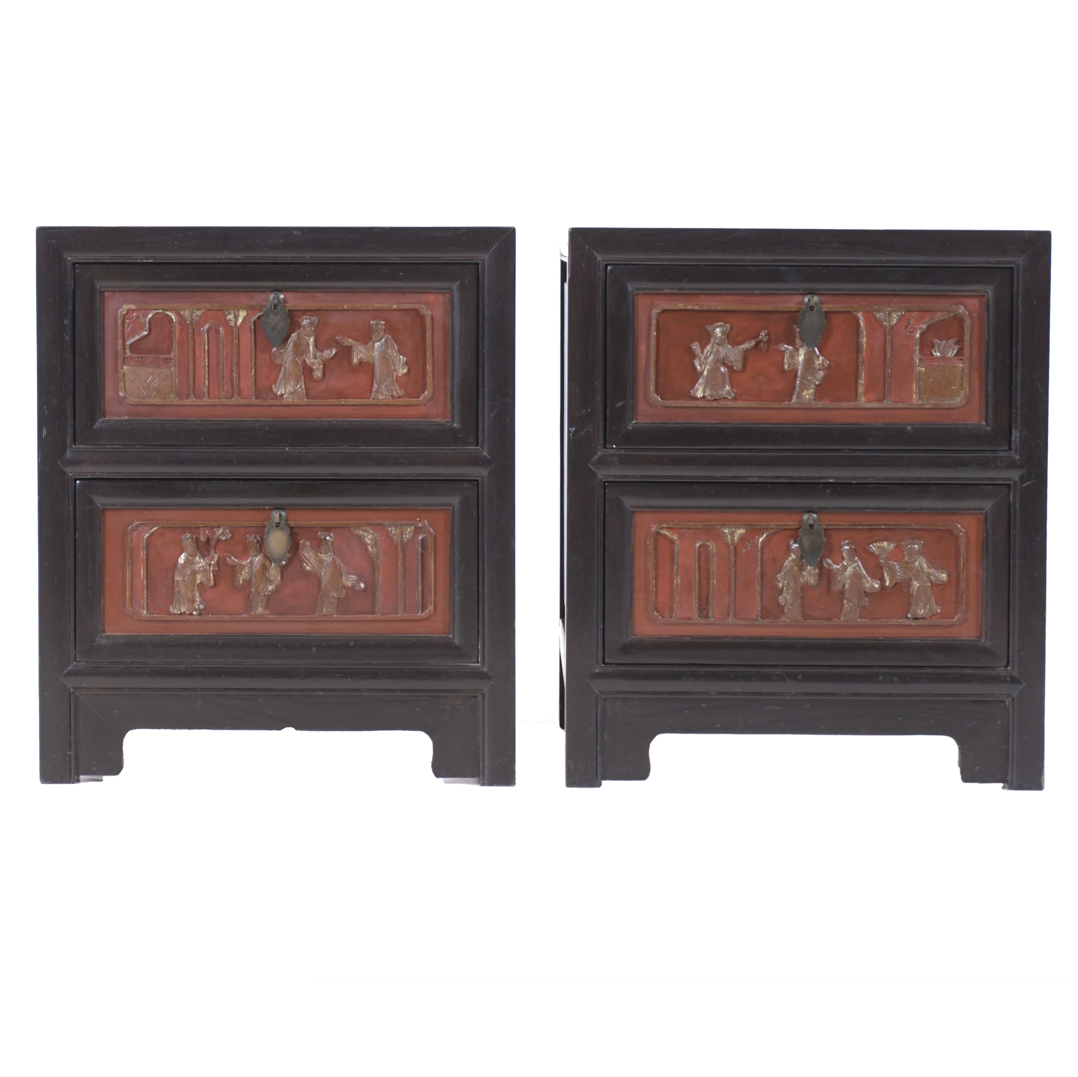 LATE QING DYNASTY, 19TH CENTURY. PAIR OF SIDE TABLES.