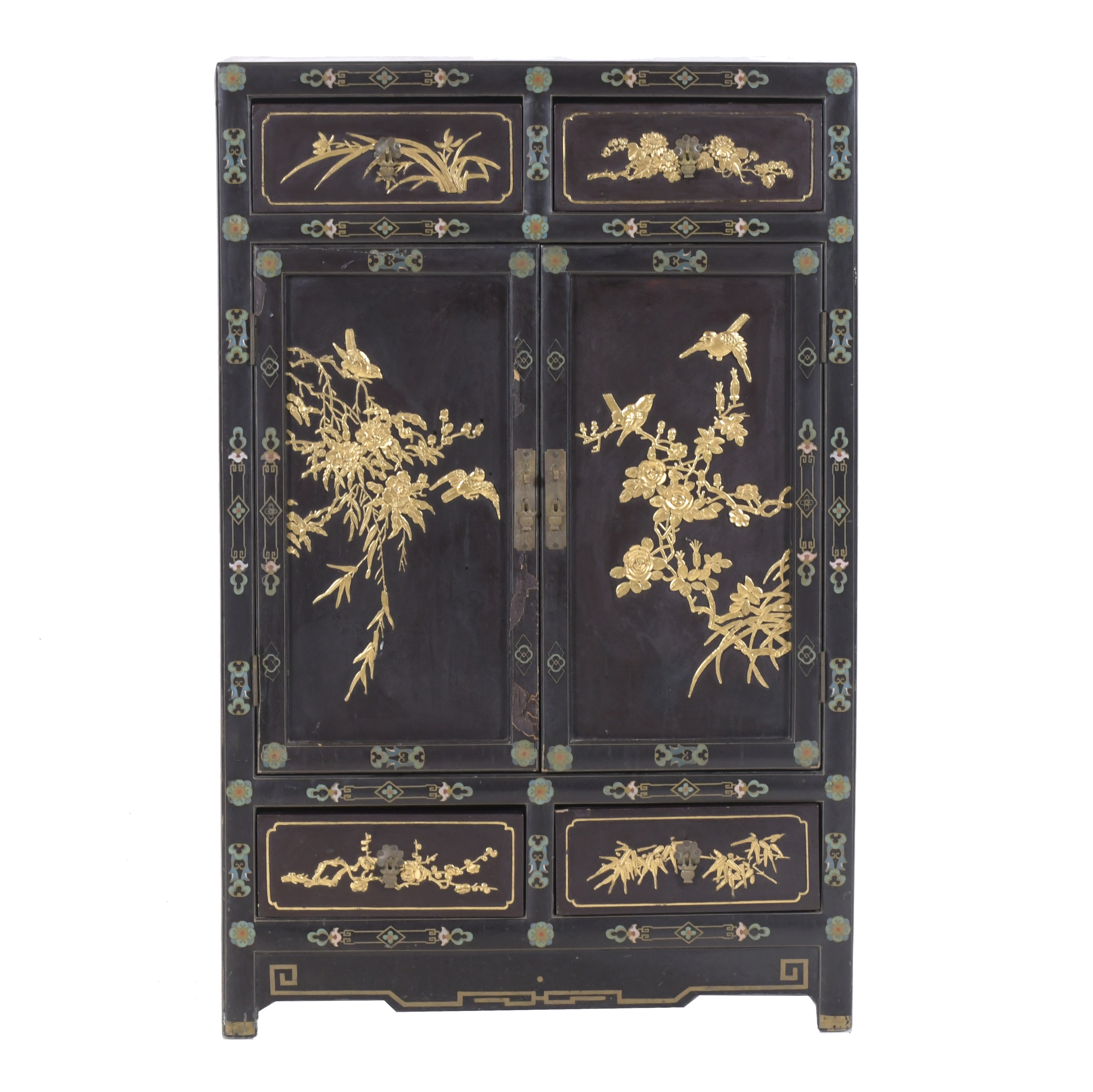 EARLY 20TH CENTURY CHINESE SCHOOL. LOW CABINET.