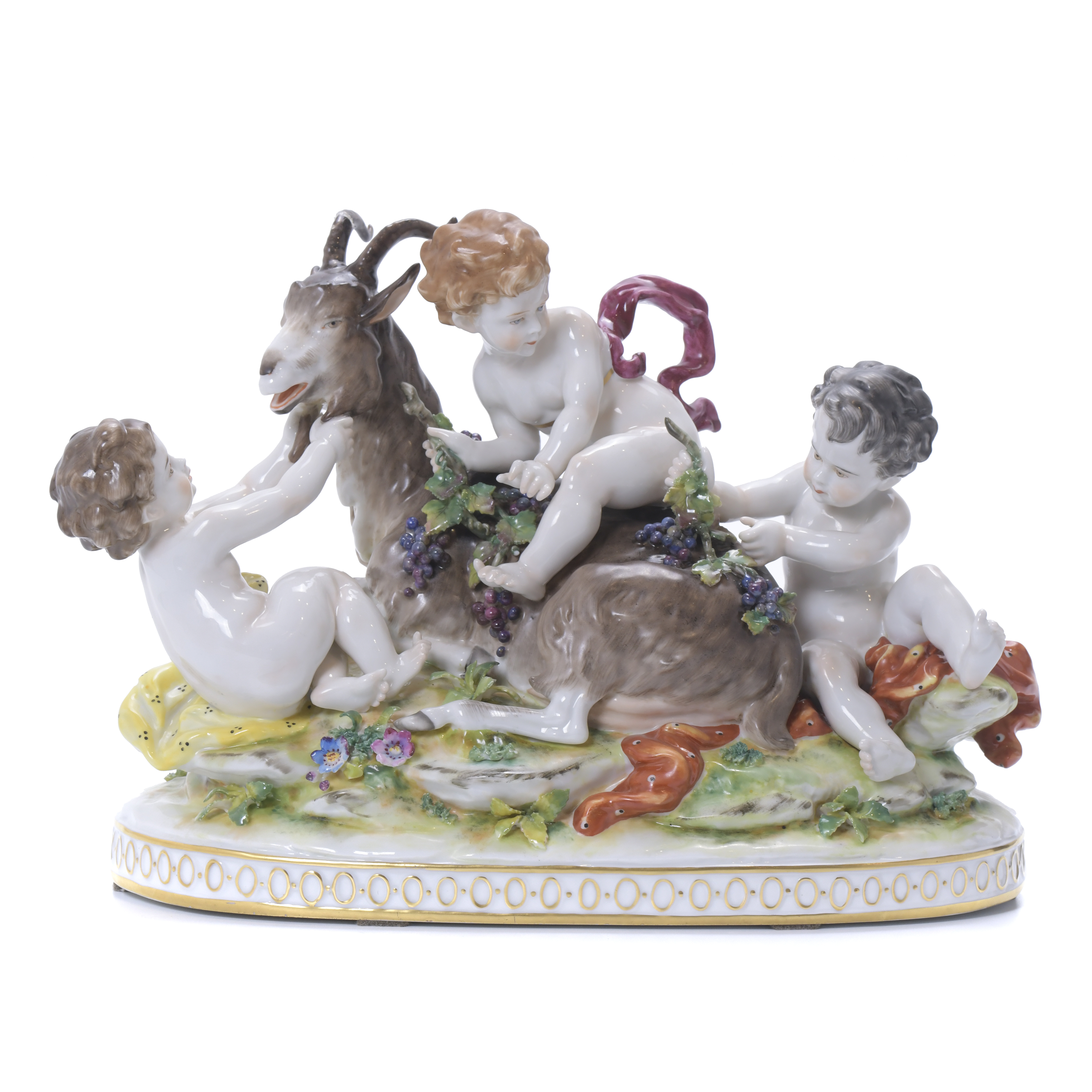 AFTER CAPODIMONTE MODELS. FIGURAL GROUP WITH CHILDREN PLAYI