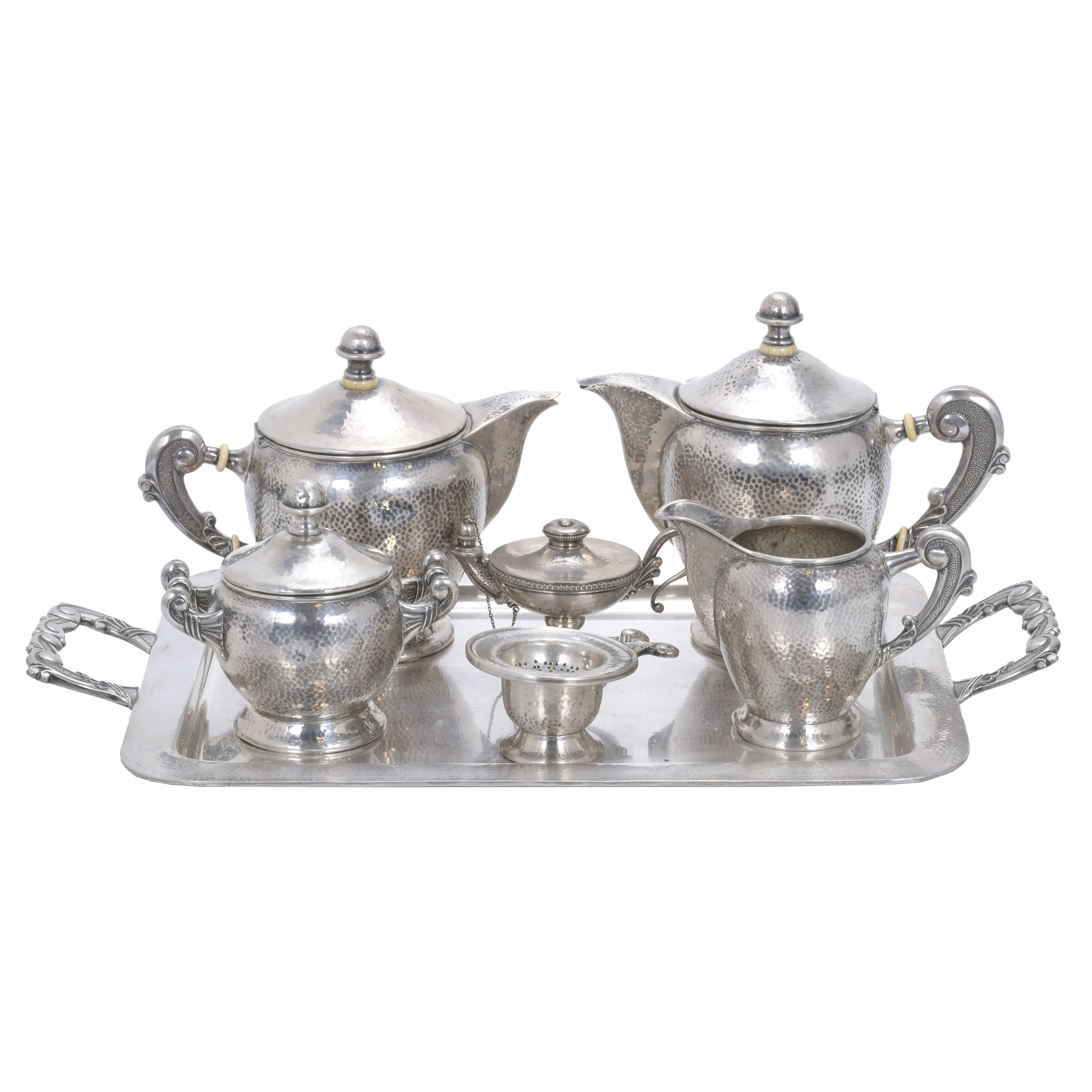 SILVER TEA AND COFFEE SET, 20TH CENTURY.