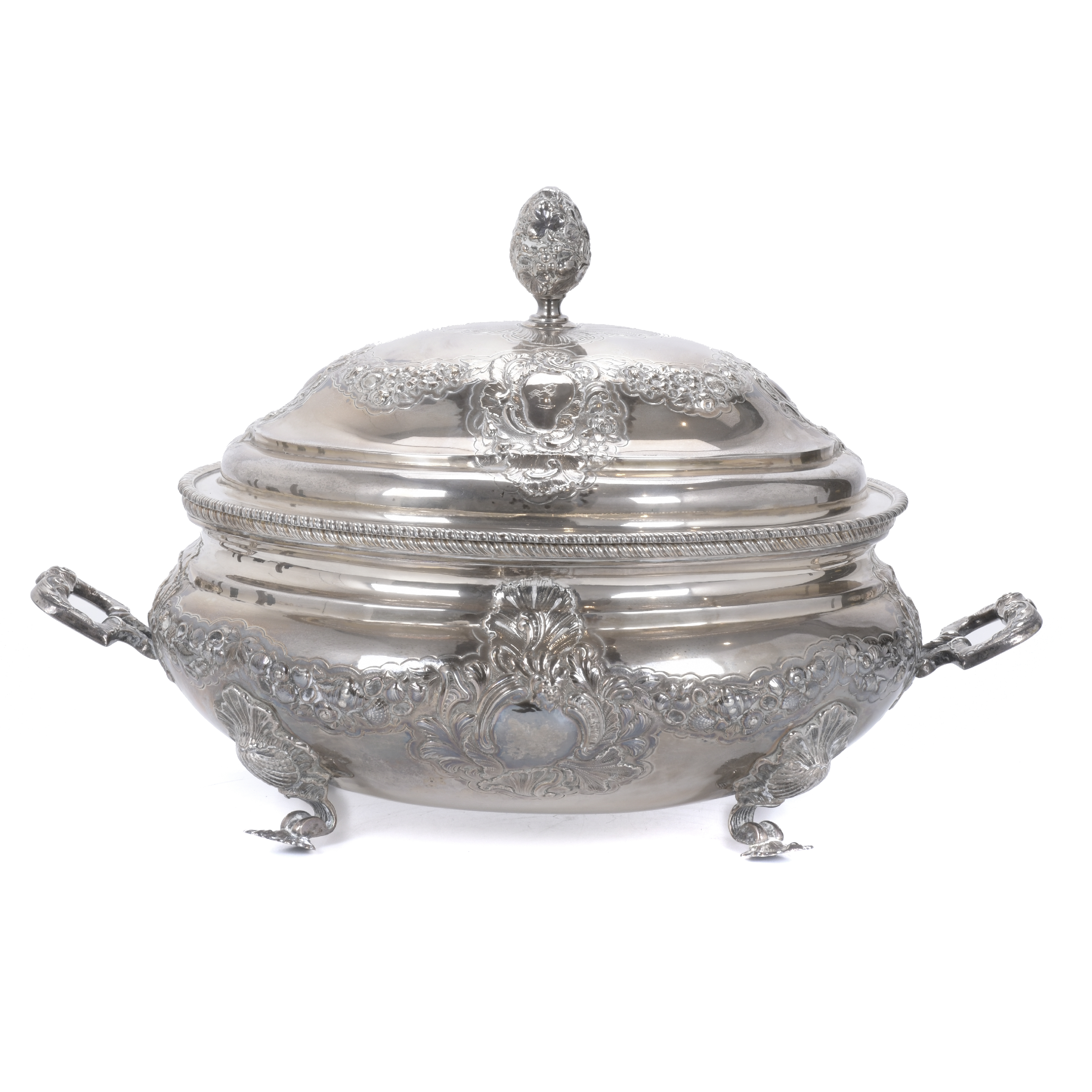 ELIZABETHAN SILVER TUREEN.