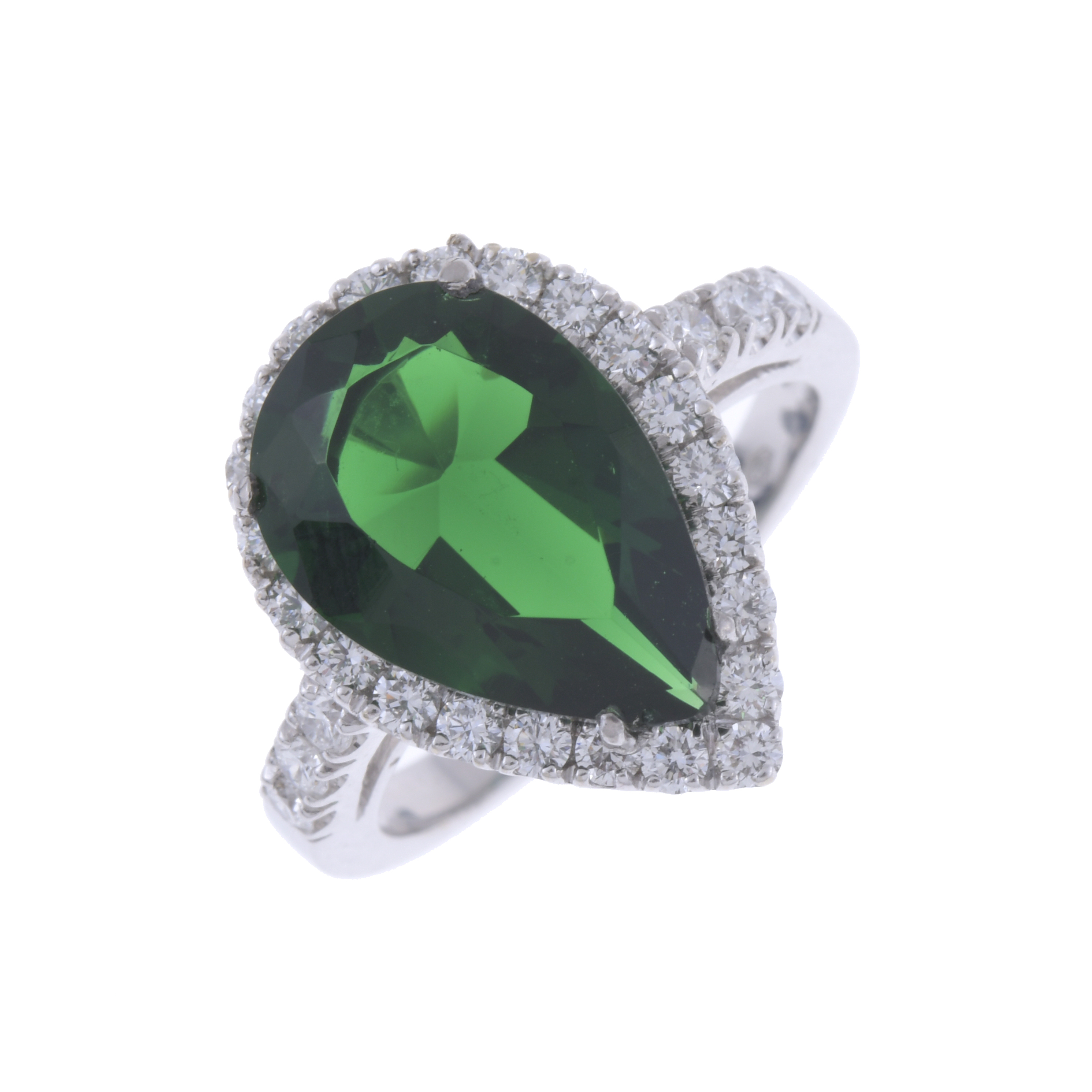 RING WITH GREEN TOPAZ AND DIAMONDS.