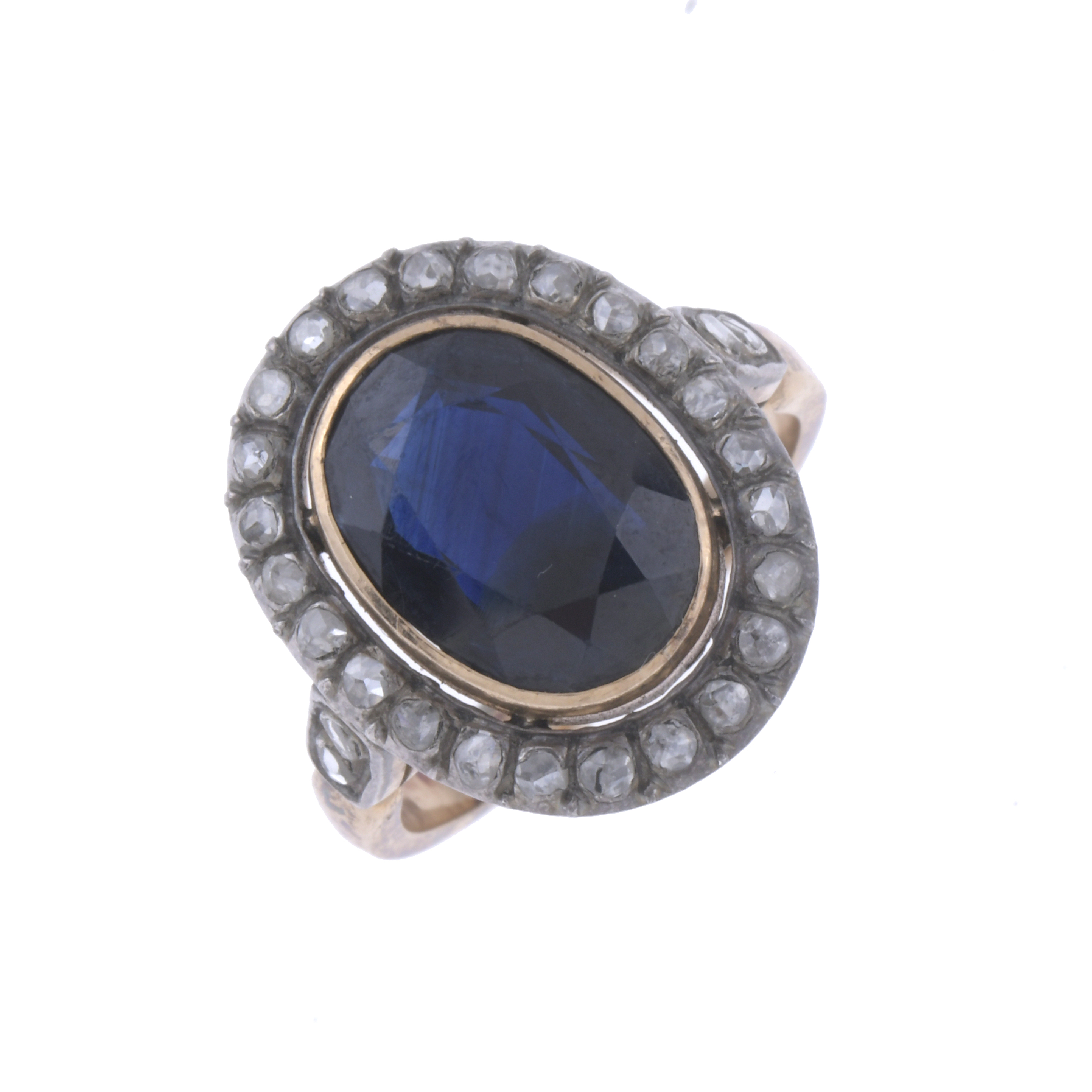 RING WITH SAPPHIRE, EARLY 20TH CENTURY.