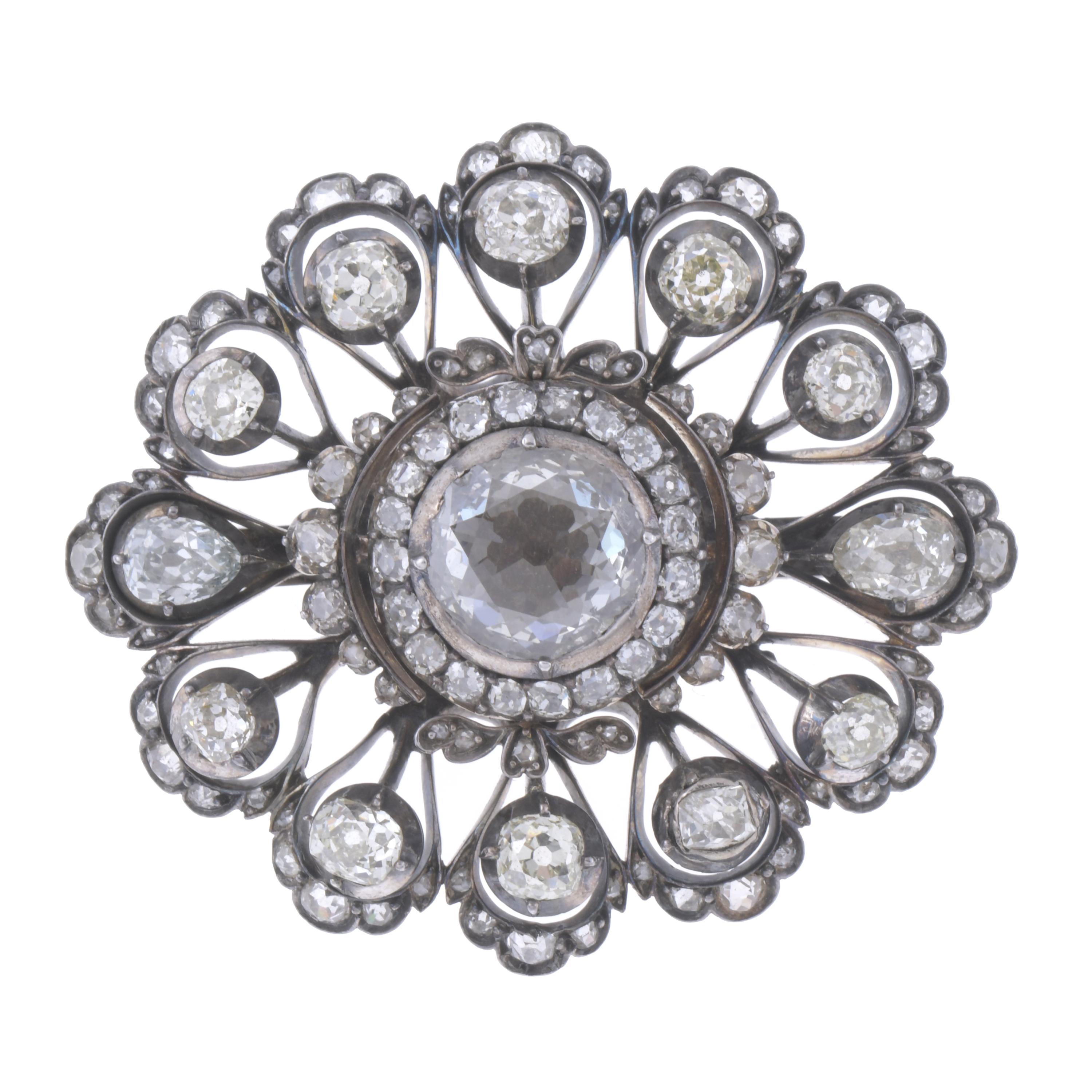 DIAMONDS BROOCH, CIRCA 1830-1840. MARY CHRISTINE-ISABEL II 