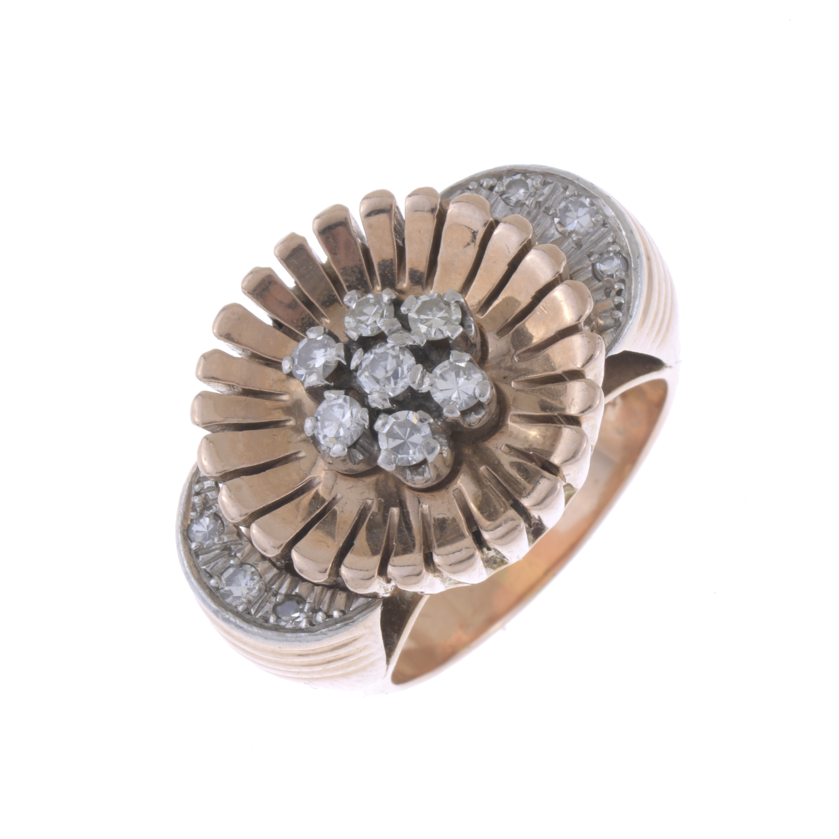 CHEVALIER STYLE RING WITH DIAMONDS.