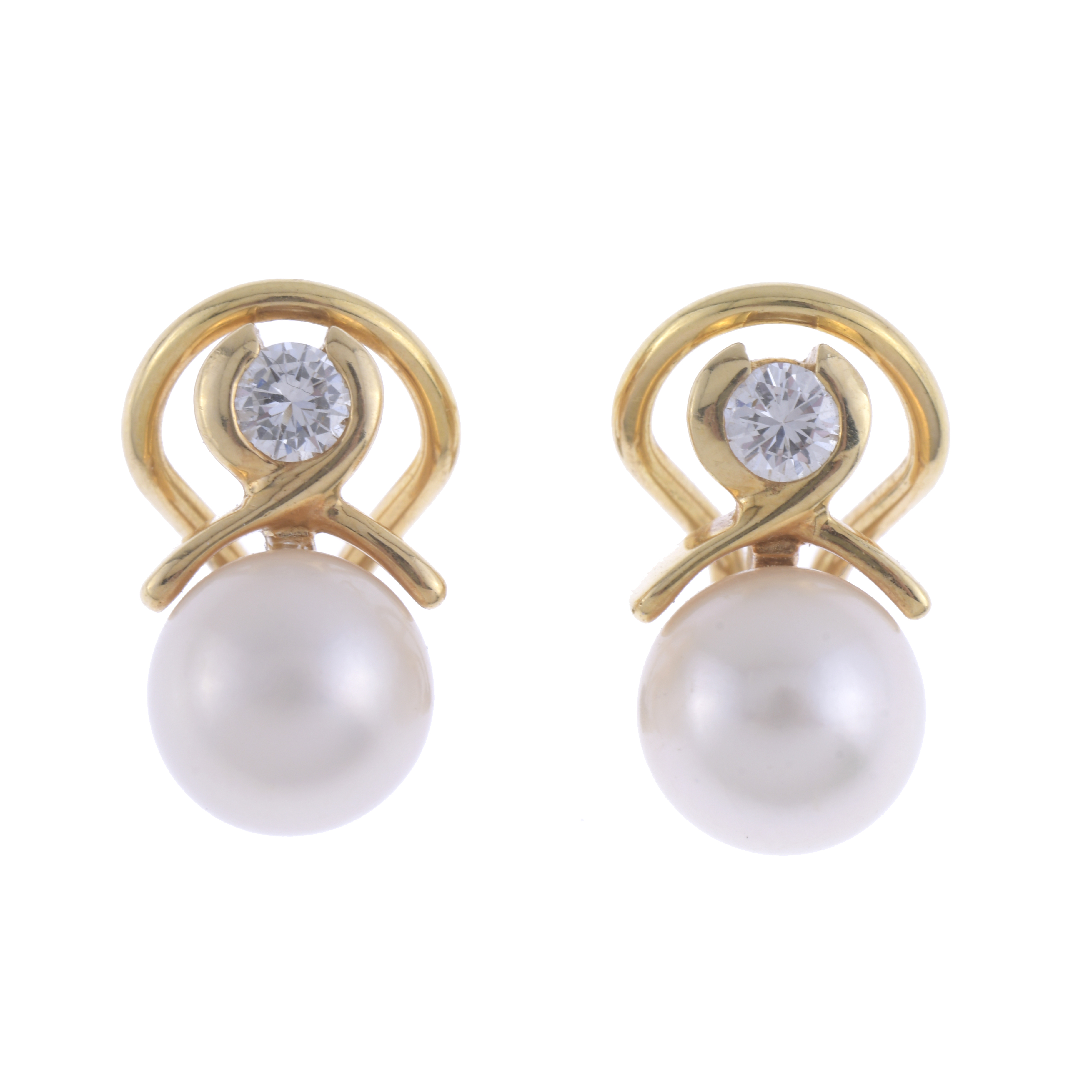 YOU AND ME EARRINGS WITH NATURAL PEARL AND DIAMOND.