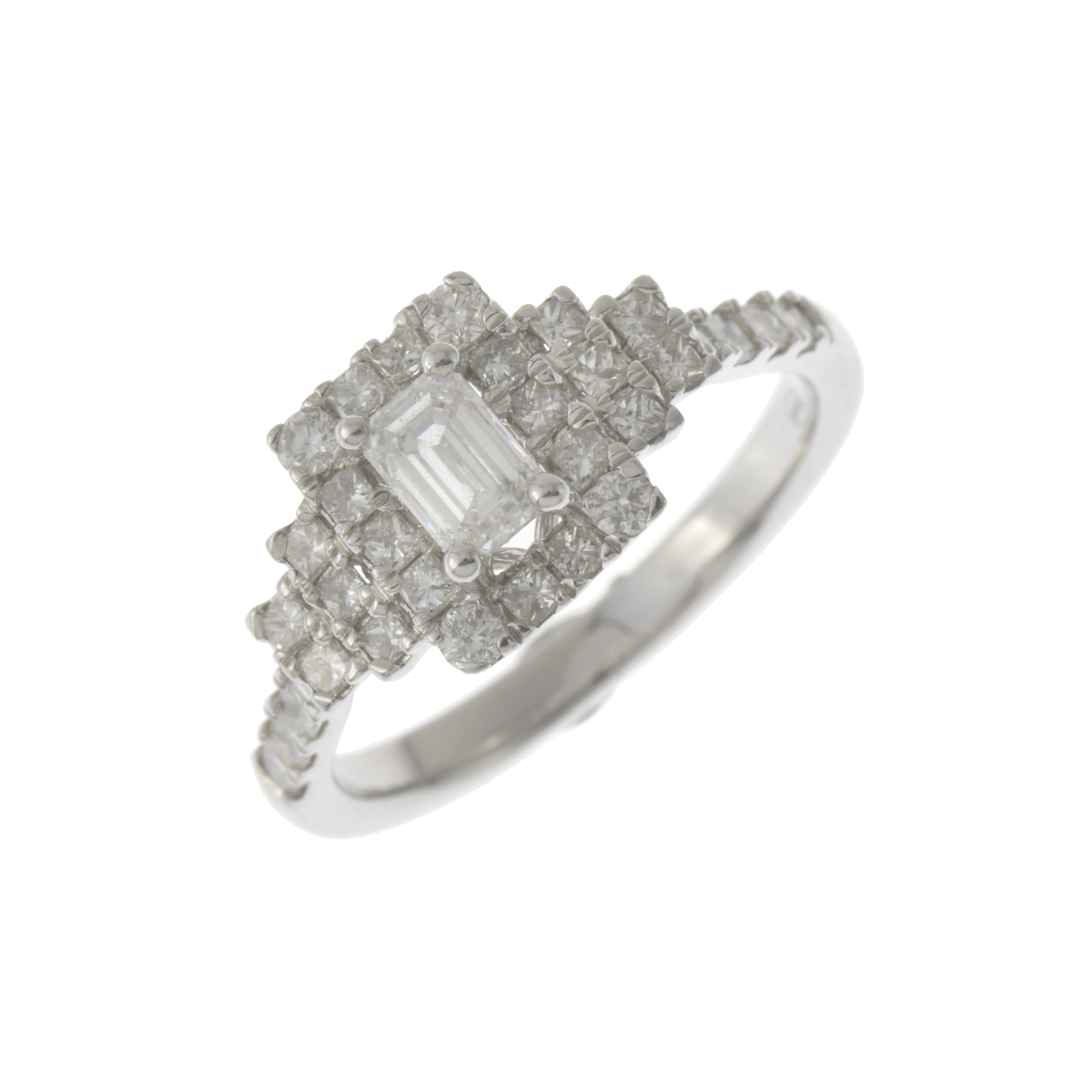 DIAMONDS AND WHITE GOLD RING