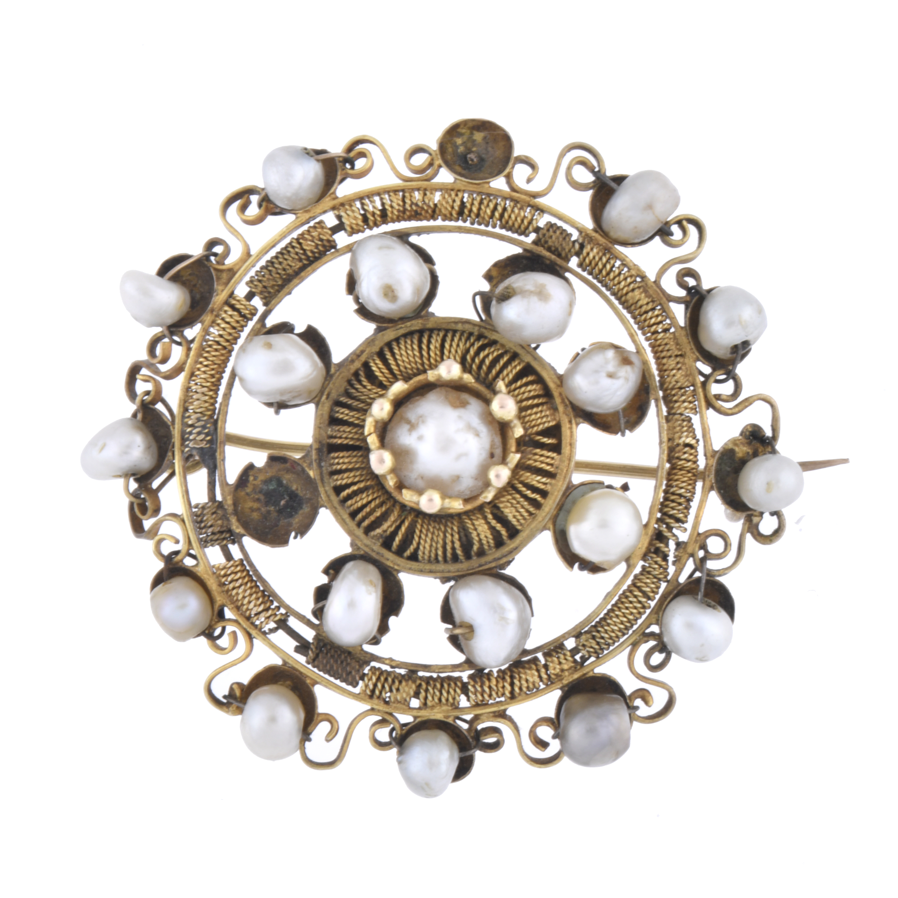 Pearls brooch, 18th century.