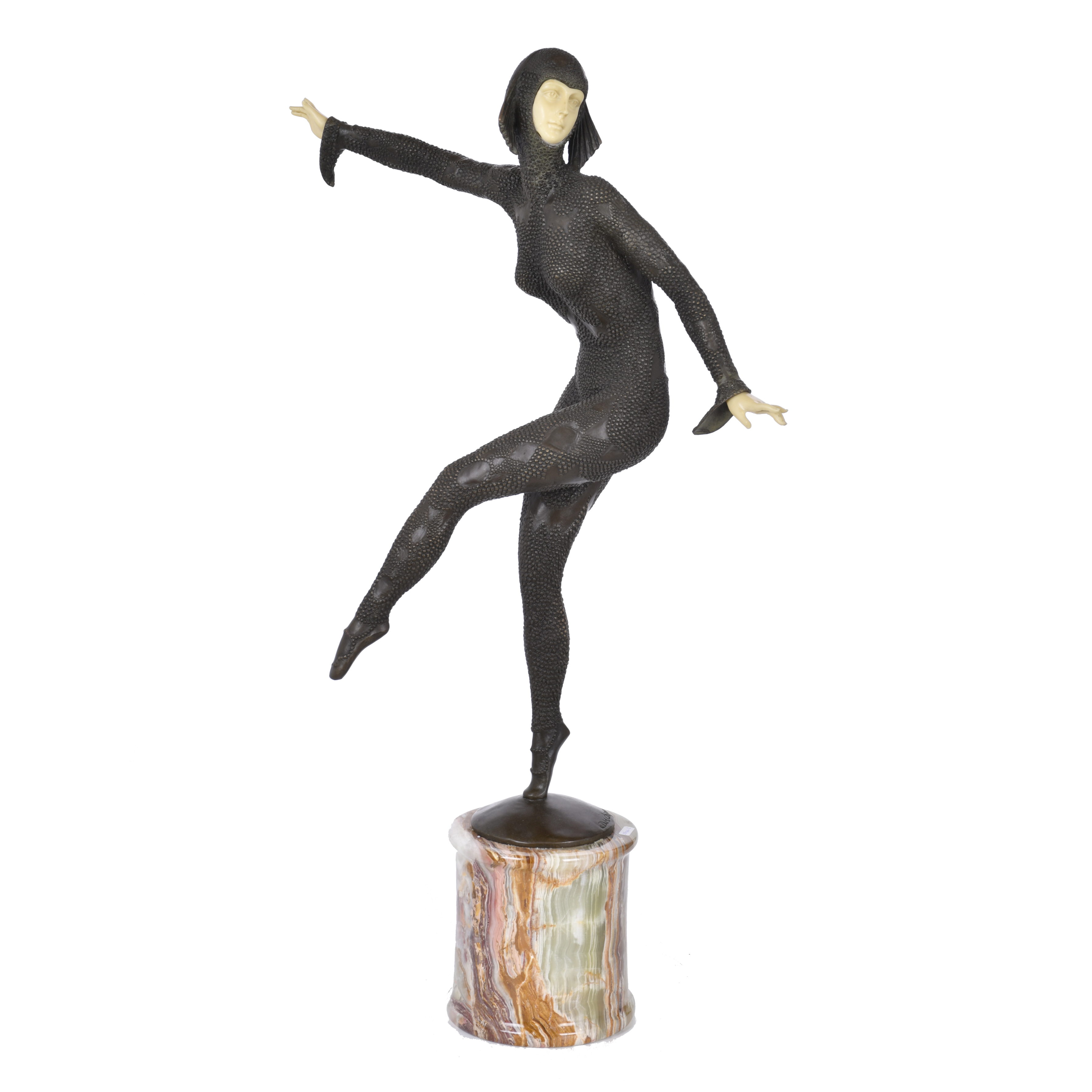 SIGUIENDO MODELOS DE DEMÉTRE CHIPARUS (1886-1947).  "Dancer