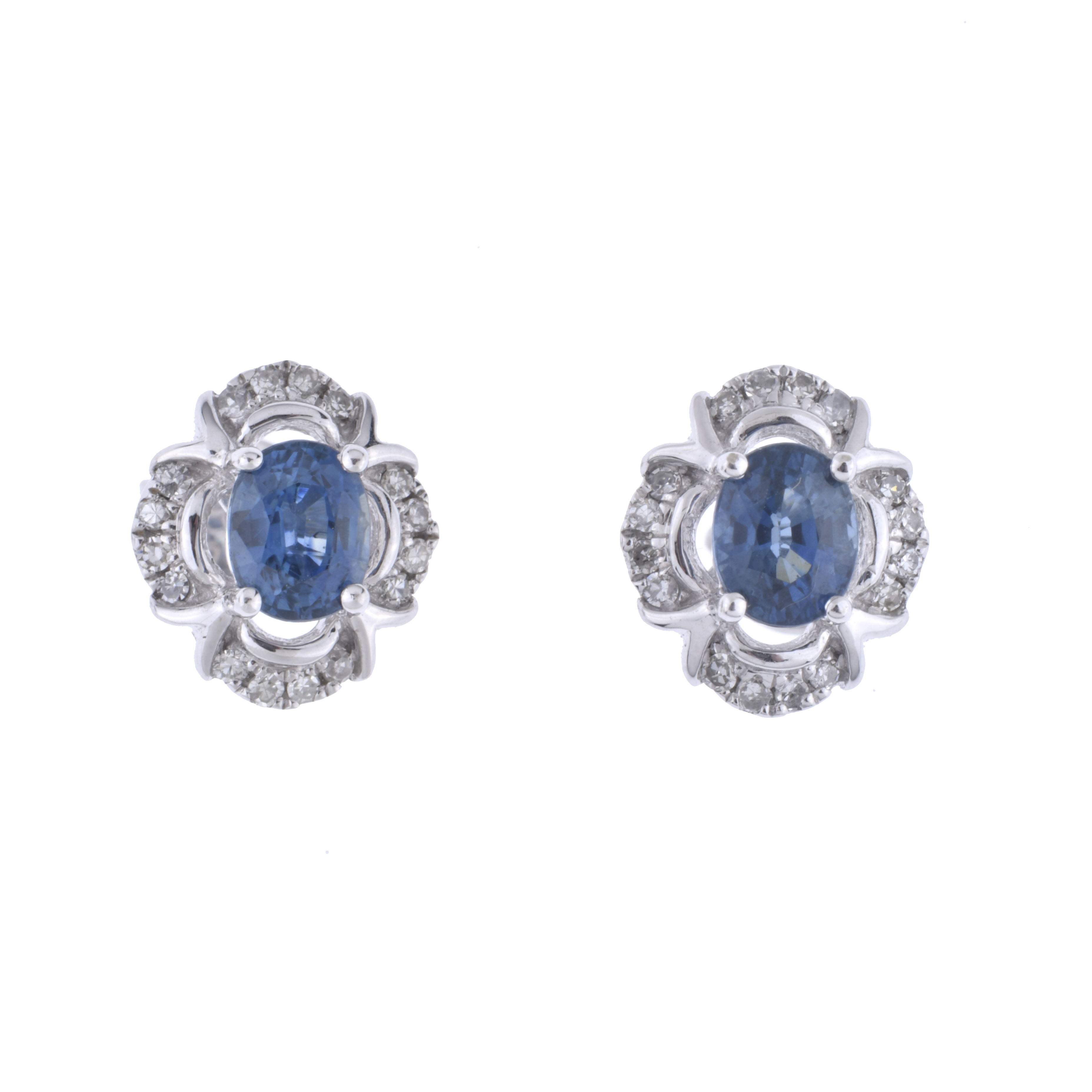 Sapphires and diamonds earrings.