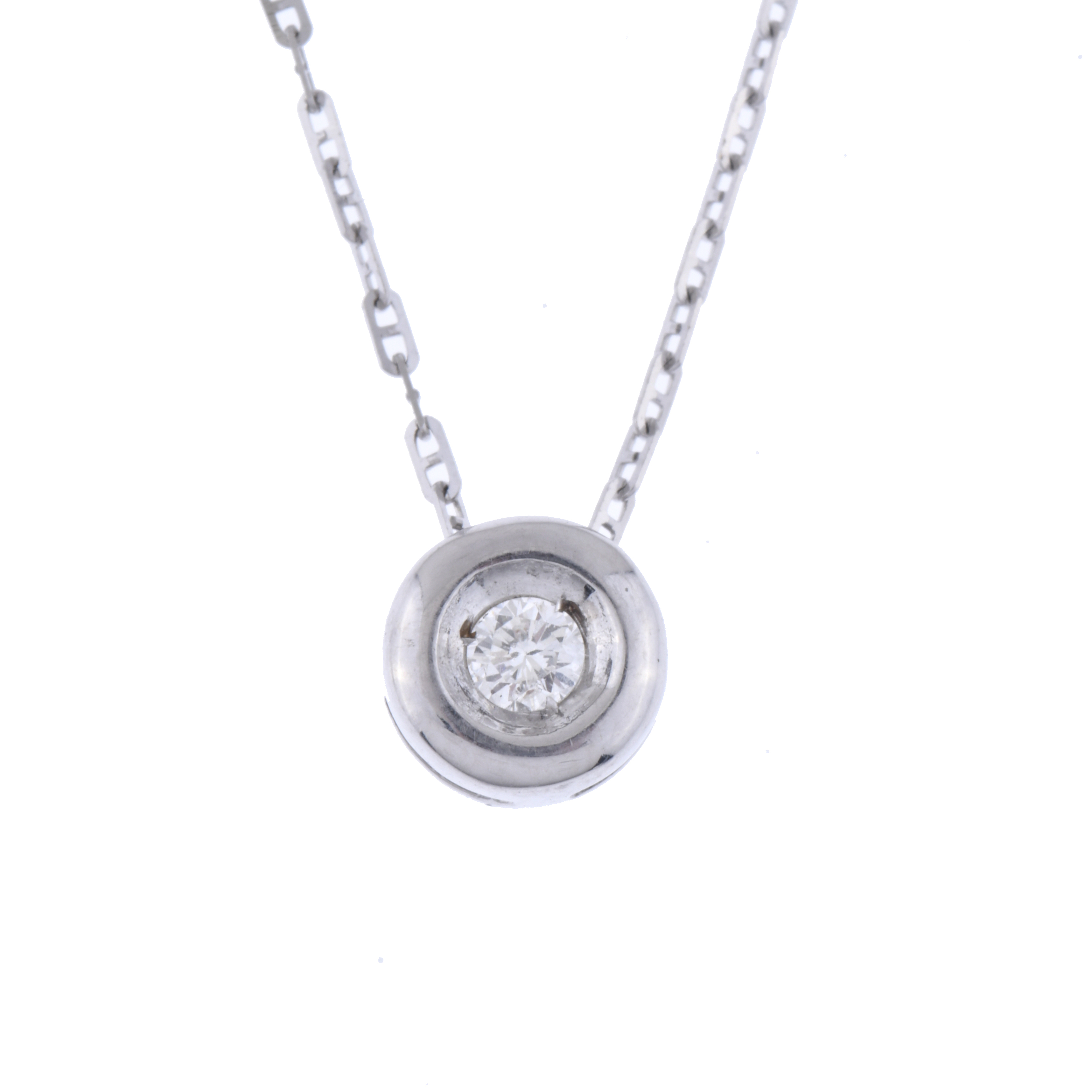 Pendant with diamond setting.