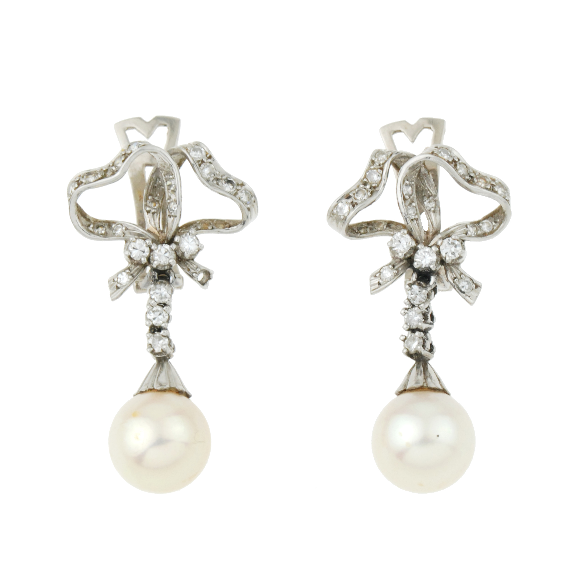 PENDIENTES DE PERLAS Y DIAMANTES.