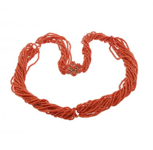 COLLAR DE CORAL.