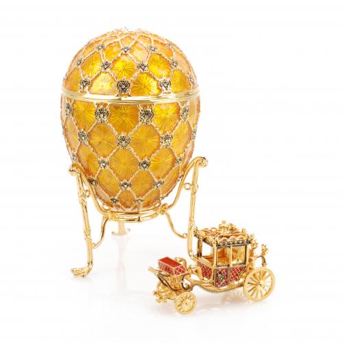 "HUEVO IMPERIAL DE LA CORONACIÓN", JOYERO, RÉPLICA DE FABERGÉ, SEGUNDA MITAD SIGLO  XX