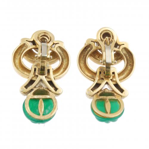 PENDIENTES EN ORO Y JADE.