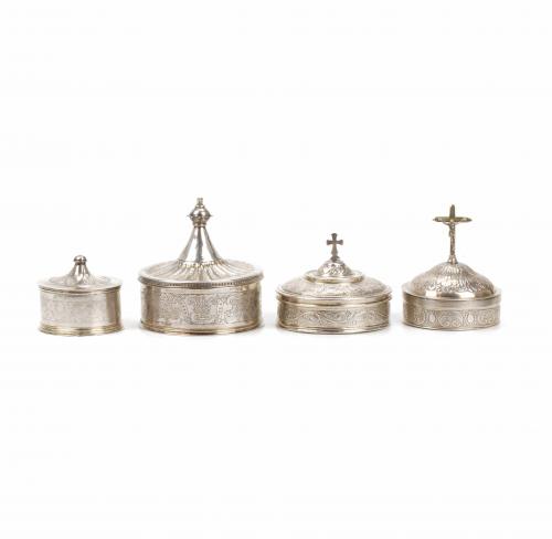 FOUR SPANISH SILVER PYXES, 18TH-19TH CENTURY.