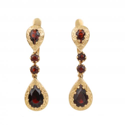 LONG GARNET EARRINGS.