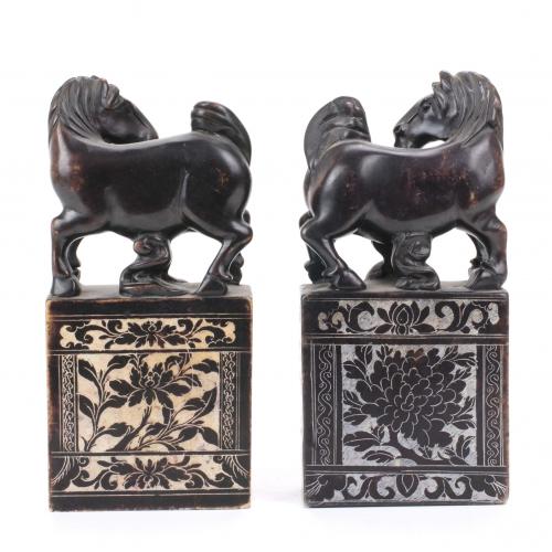 PAIR OF CHINESE SEALS, 20TH CENTURY