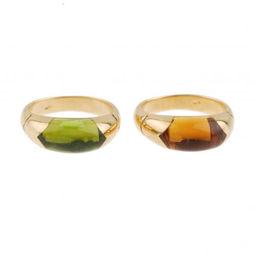 Gold, peridot and citrine. Hallmarked.Ring size 17,5 mm.18,3 gr. total