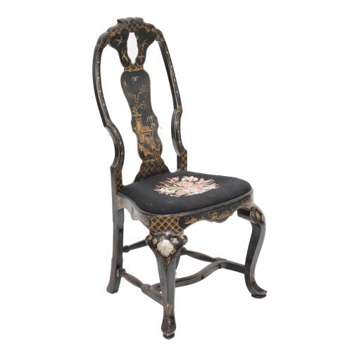 ORIENTAL STYLE CHAIR, CIRCA 1920.