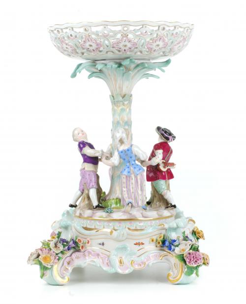 MEISSEN. CENTRO "NIÑOS DANZANDO", SIGLO XX.