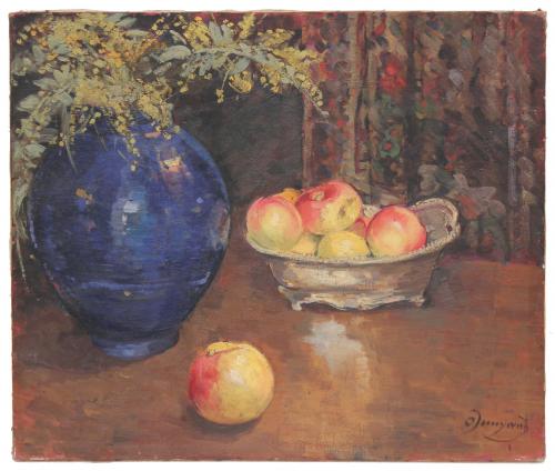 OLEGUER JUNYENT SANS (1876-1958). "BODEGÓN DE FRUTAS Y JARRÓN AZUL".