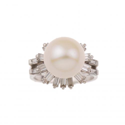 J. ROCA. DIAMOND AND PEARL RING.