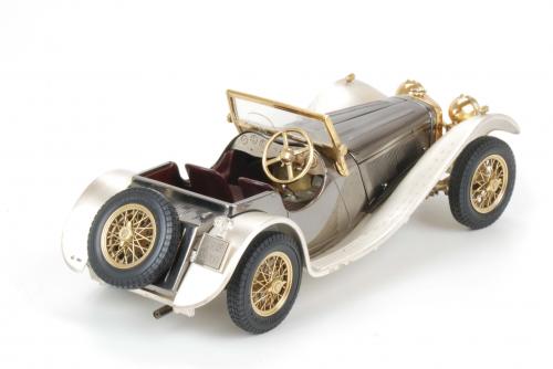 MINIATURA DE JAGUAR SS 100 A ESCALA, MONTADO EN PLATA.