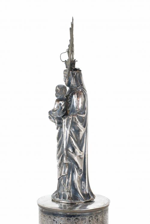 SILVER ZARAGONZAN STATUETTE OF THE "VIRGIN OF PILAR", FIRST