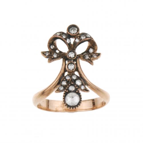 MODERNISTA STYLE RING.