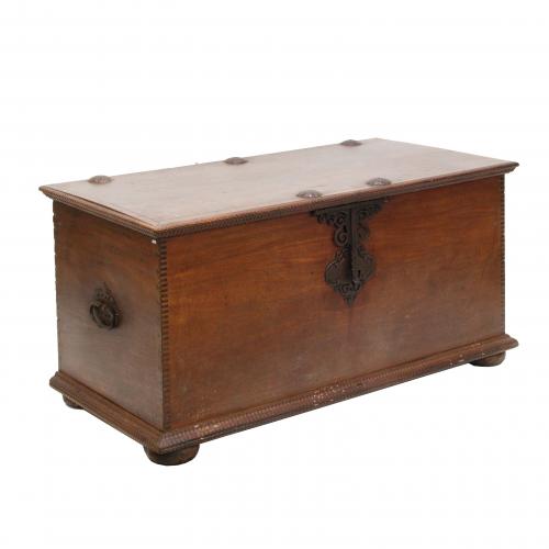 PORTUGUESE CHEST, C18th.