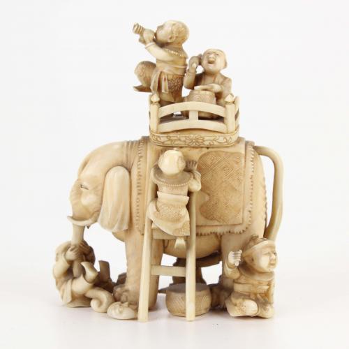 JAPANESE SCHOOL, MEIJI PERIOD, END C19th. "MUSICAL ELEPHANT