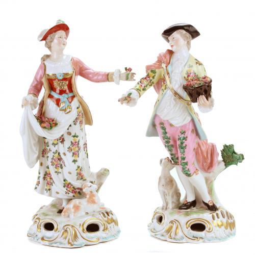 PAIR OF PARISIAN STYLE FIGURINES, EARLY C20th.